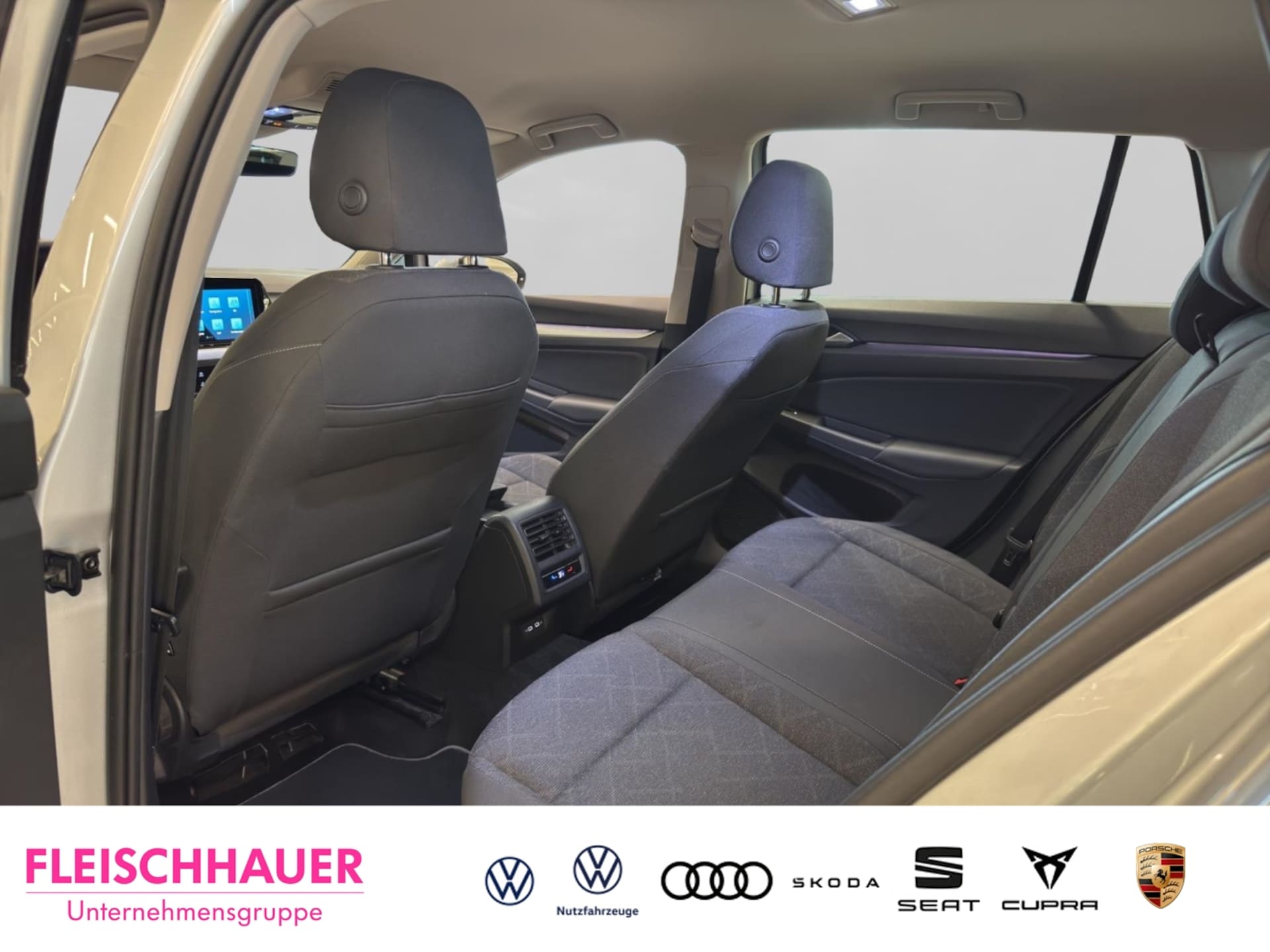 Volkswagen Golf Variant Life