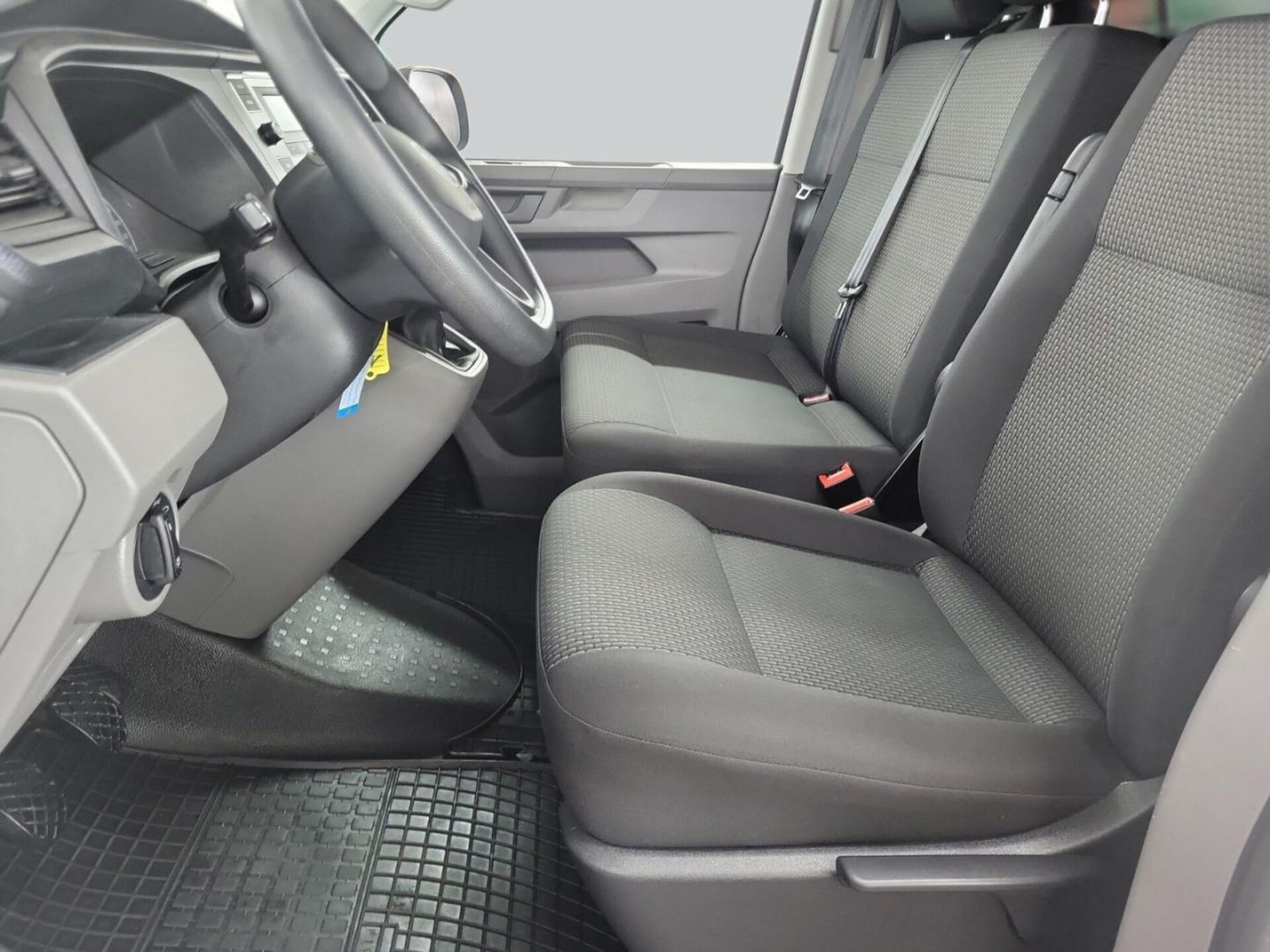 Volkswagen T6.1 Transporter Kasten kurzer Radstand