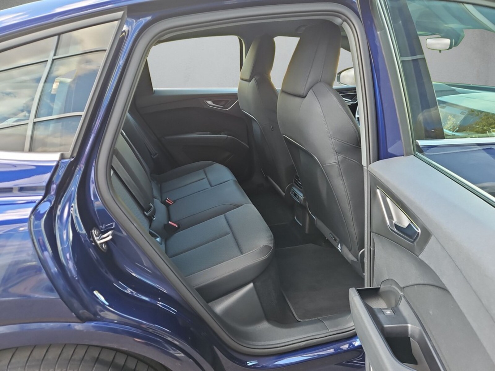 Audi Q4 Sportback e-tron – Bild 13