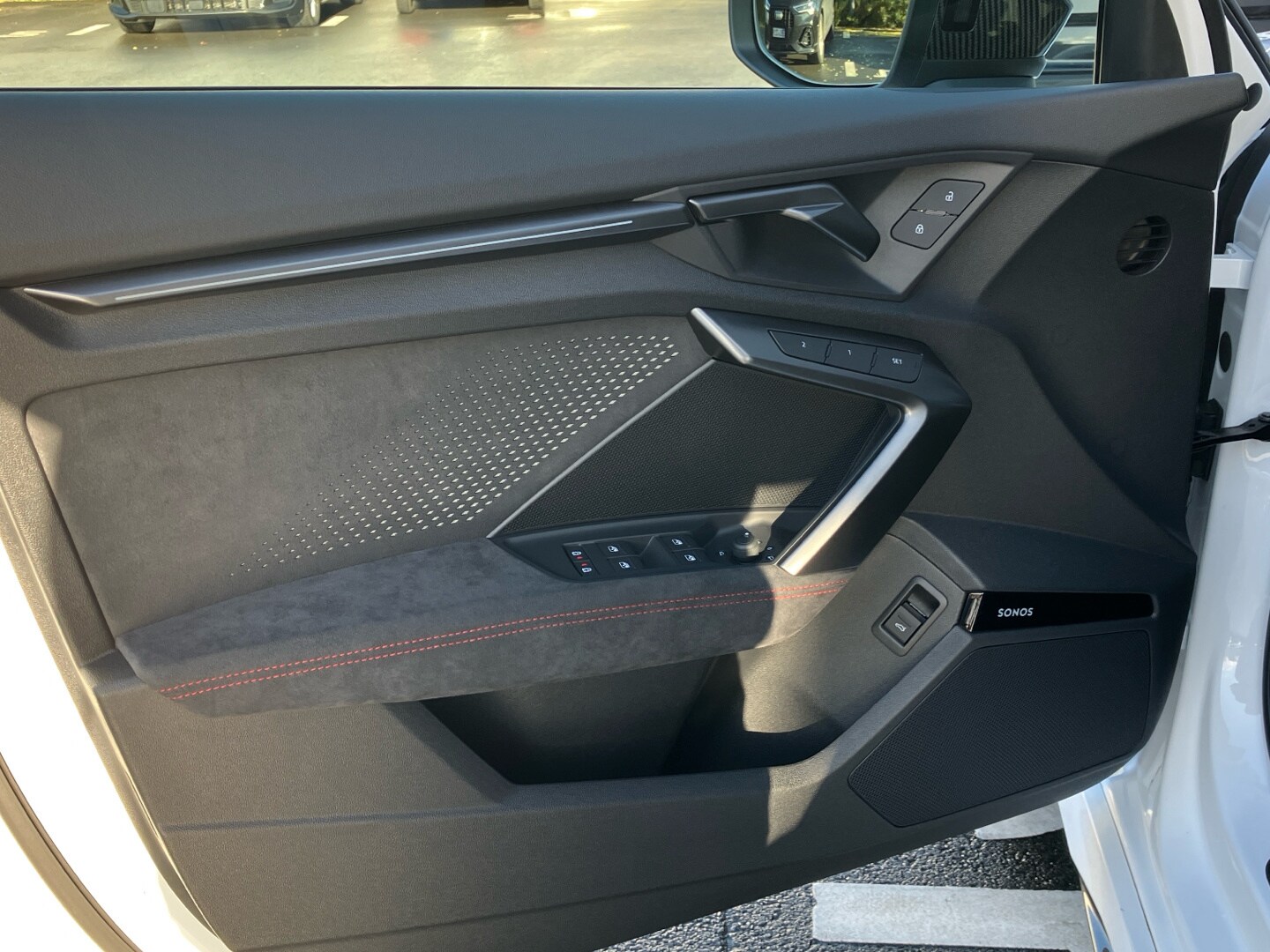 Image about Audi RS 3 Limousine TFSI quattro S tronic