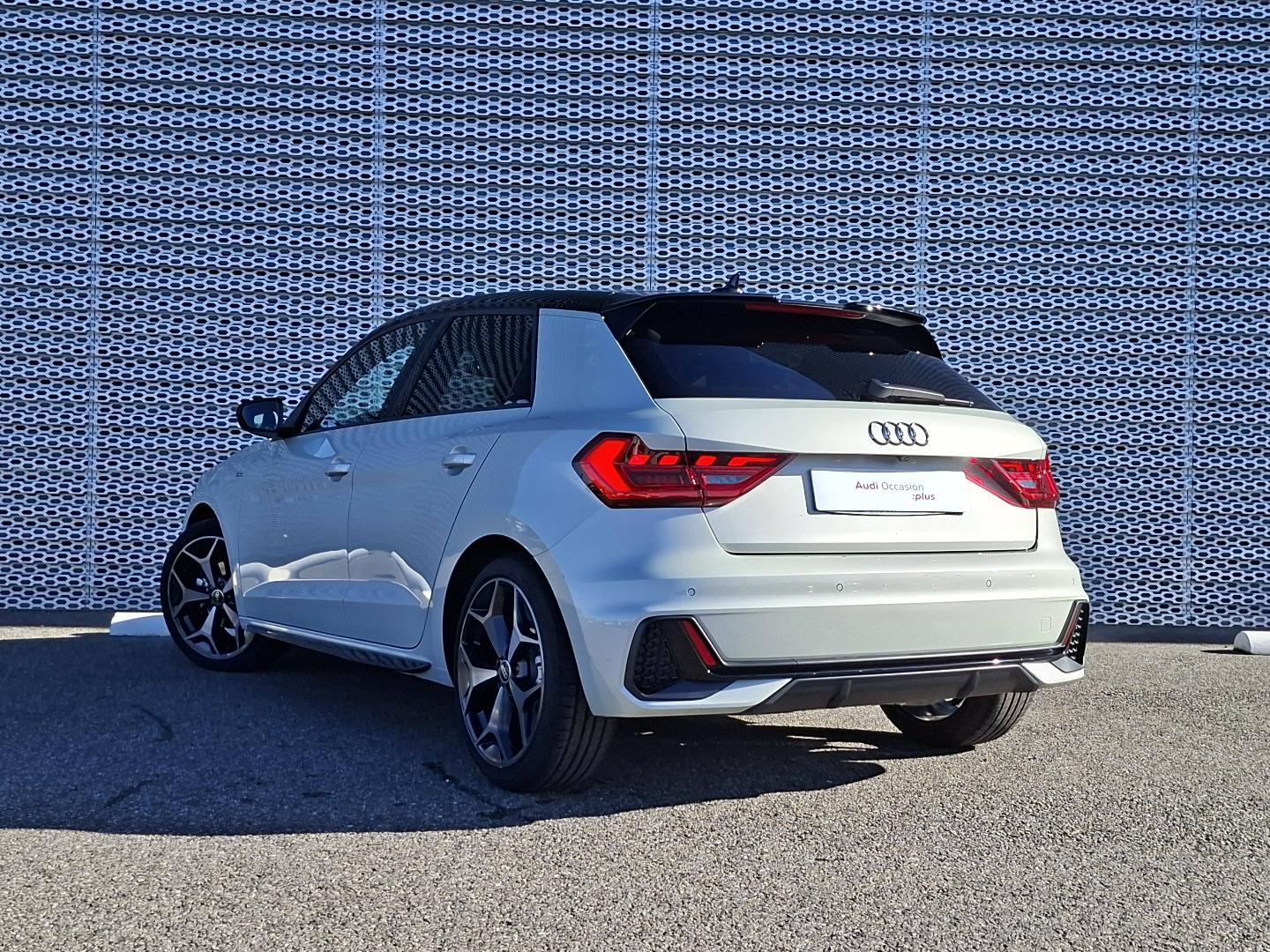 Image about Audi A1 Sportback S line plus 35 TFSI 110 kW (150 ch) S tronic