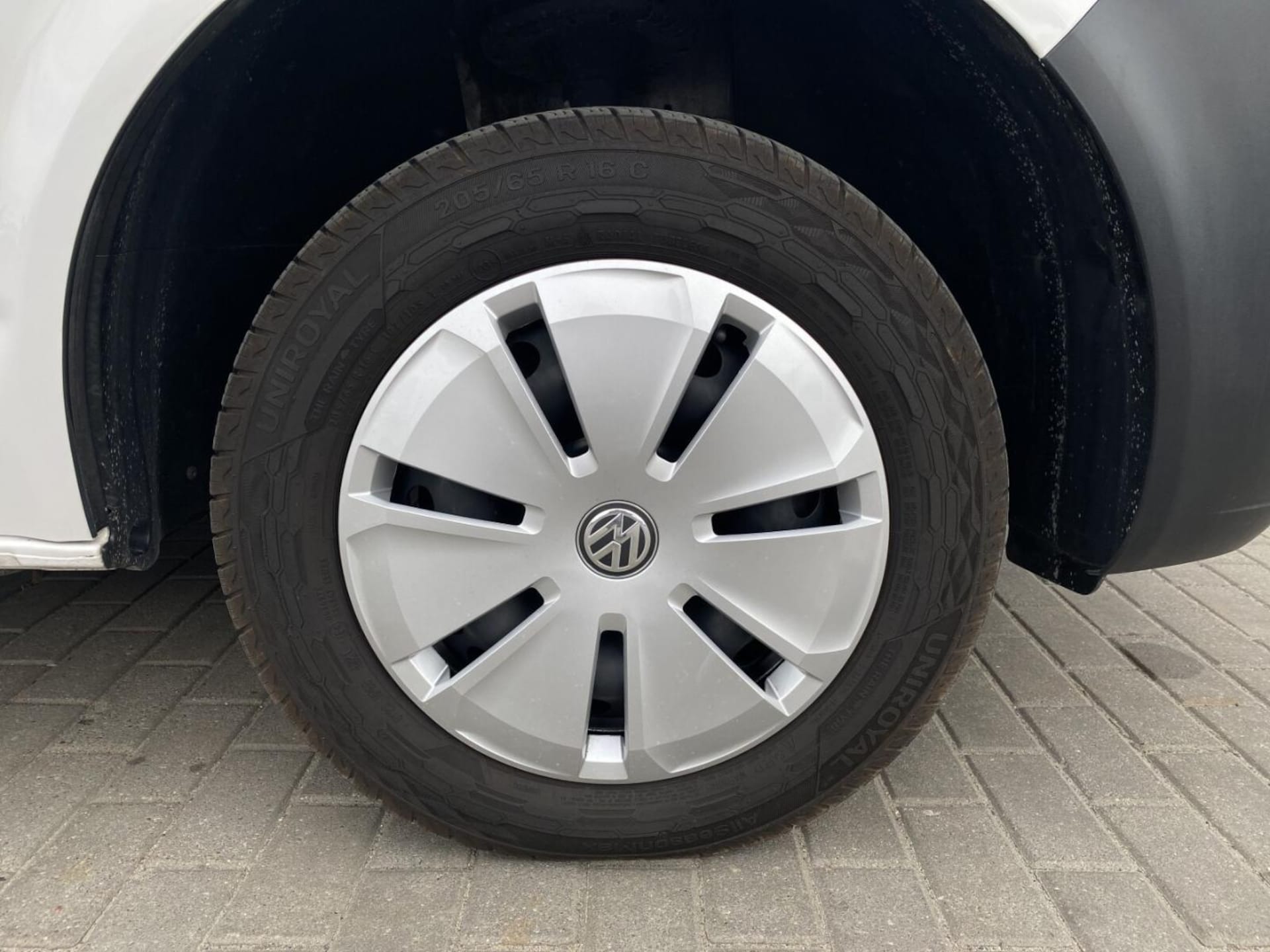 Volkswagen Transporter 6.1 Kombi krótki rozstaw osi