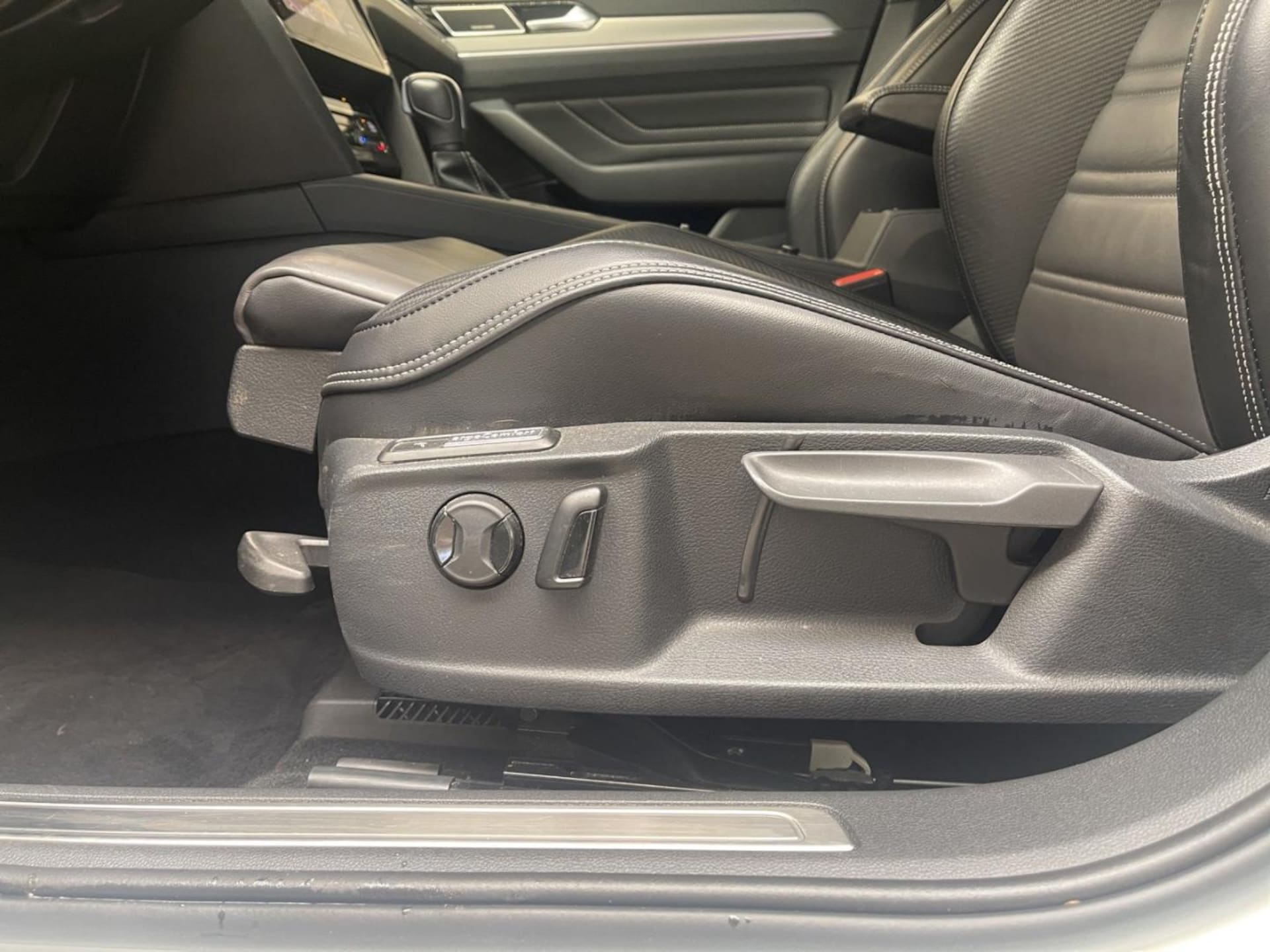 Volkswagen Passat Variant Elegance