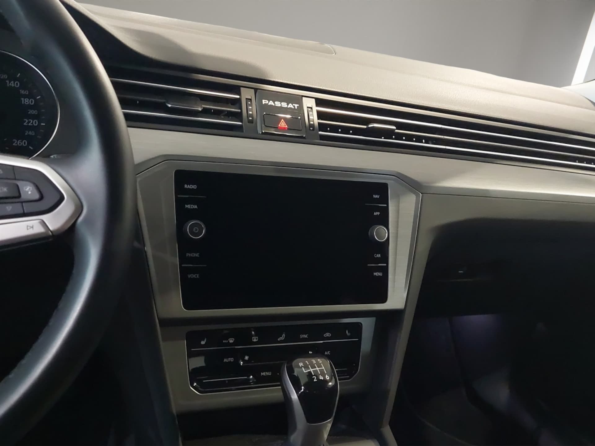 Volkswagen Passat Variant Basis-Modell
