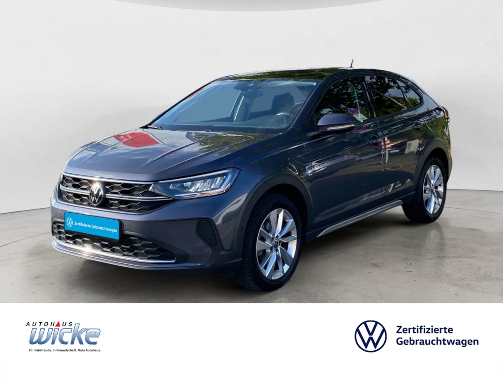 Volkswagen Taigo 2022 — Taigo 1.0 TSI Life NAVI KLIMA PANO REAR VIEW LED L