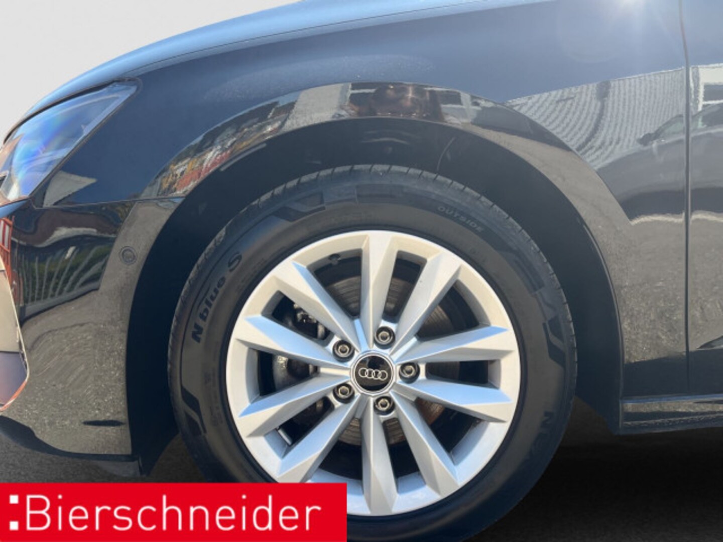 Bild über Audi A3 Sportback 30 TFSI Schaltgetriebe - für weitere Informationen kontaktieren Sie den Audi Partner