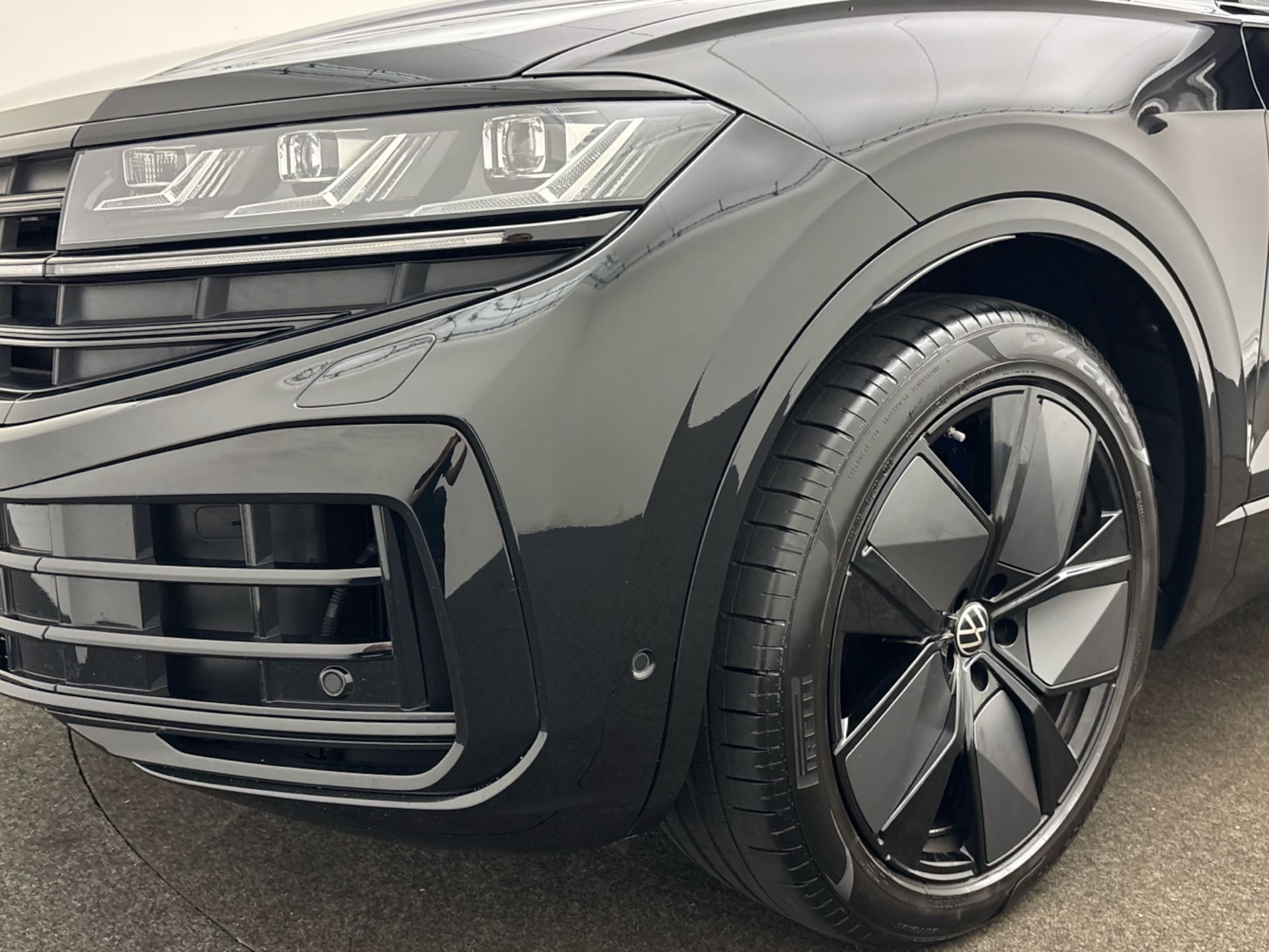 Volkswagen Touareg R