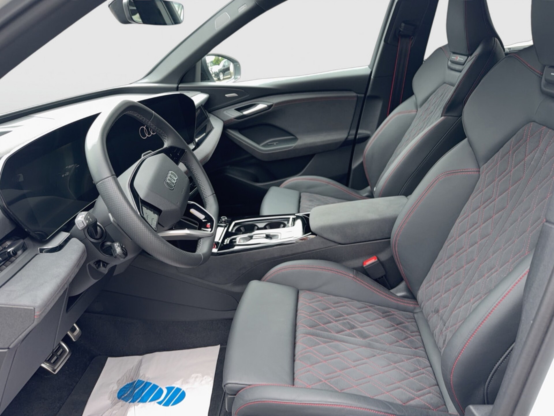 Audi SQ6 SUV e-tron