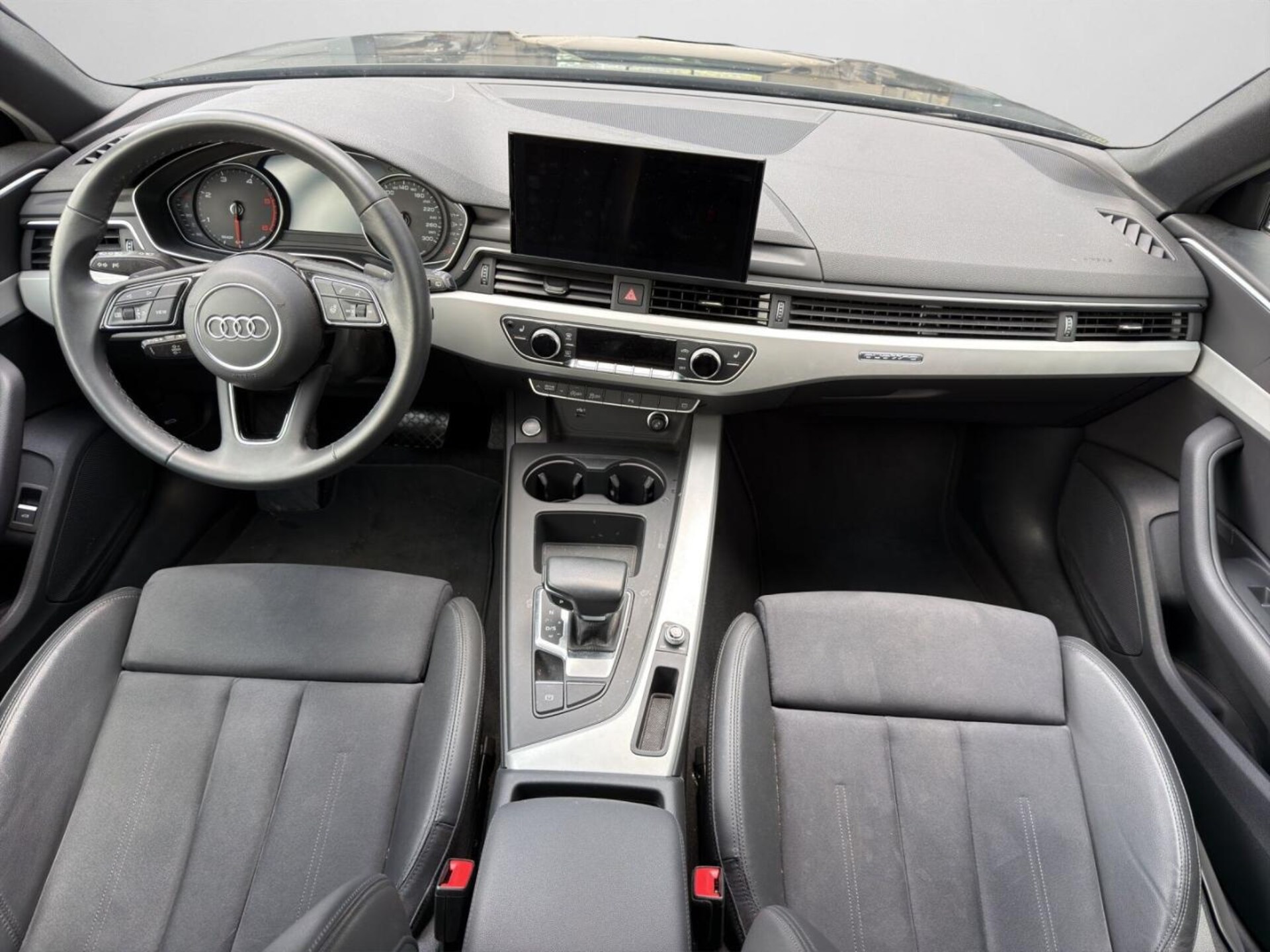 Audi A4 Avant Advanced