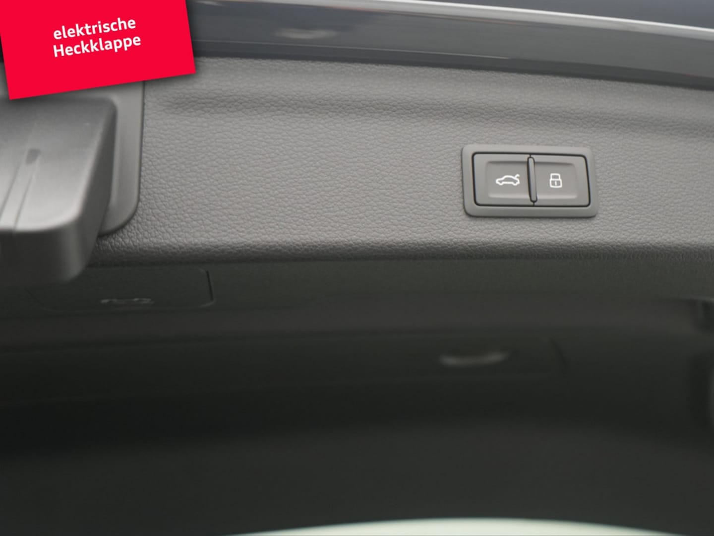 Bild über Audi Q3 TFSI 110 kW S tronic - für weitere Informationen kontaktieren Sie den Audi Partner