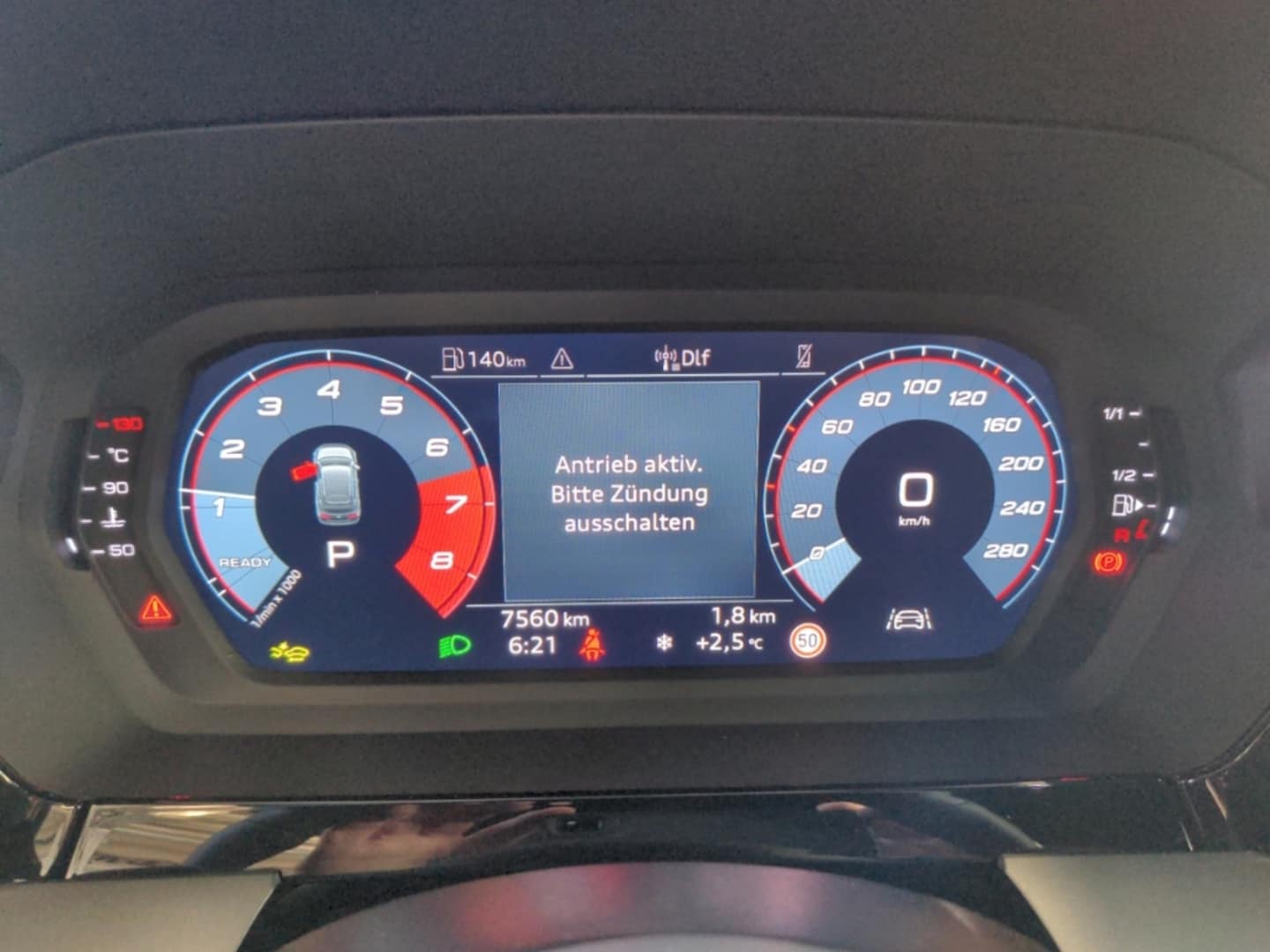 Bild über Audi A3 Sportback S line 35 TFSI S tronic - für weitere Informationen kontaktieren Sie den Audi Partner