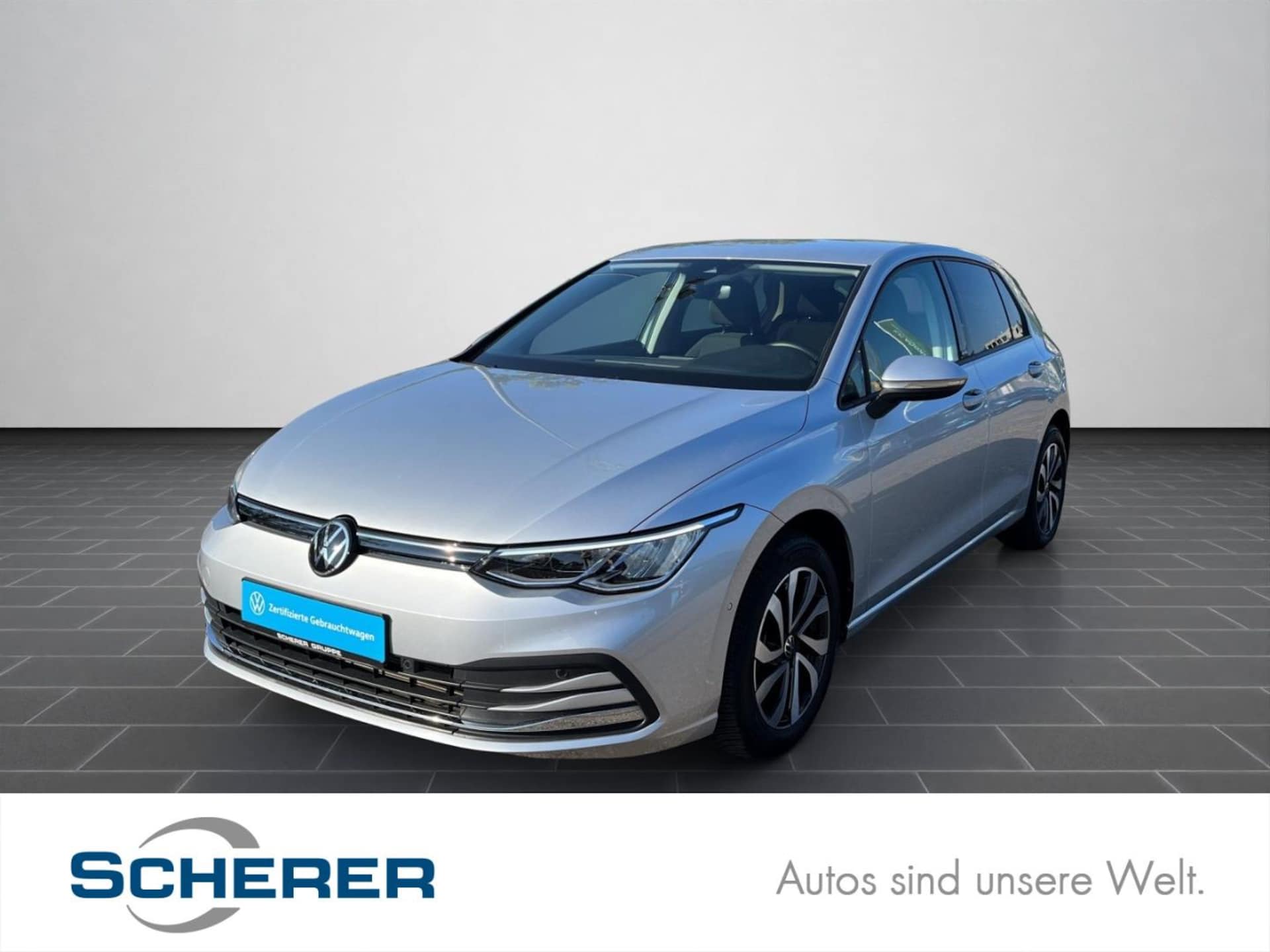 Volkswagen Golf 2022 — Golf 1.5 eTSI DSG Active ACC+Navi+App+Sitzhz+17"