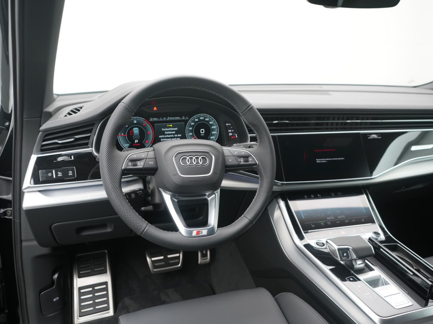 Bild über Audi Q7 SUV S line business TDI quattro 210 kW tiptronic - für weitere Informationen kontaktieren Sie den Audi Partner