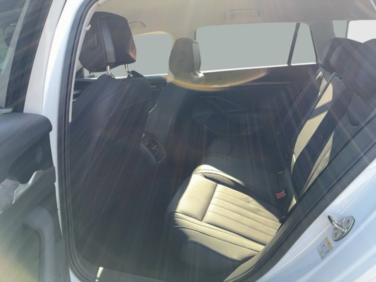 Škoda Superb Combi – Bild 11