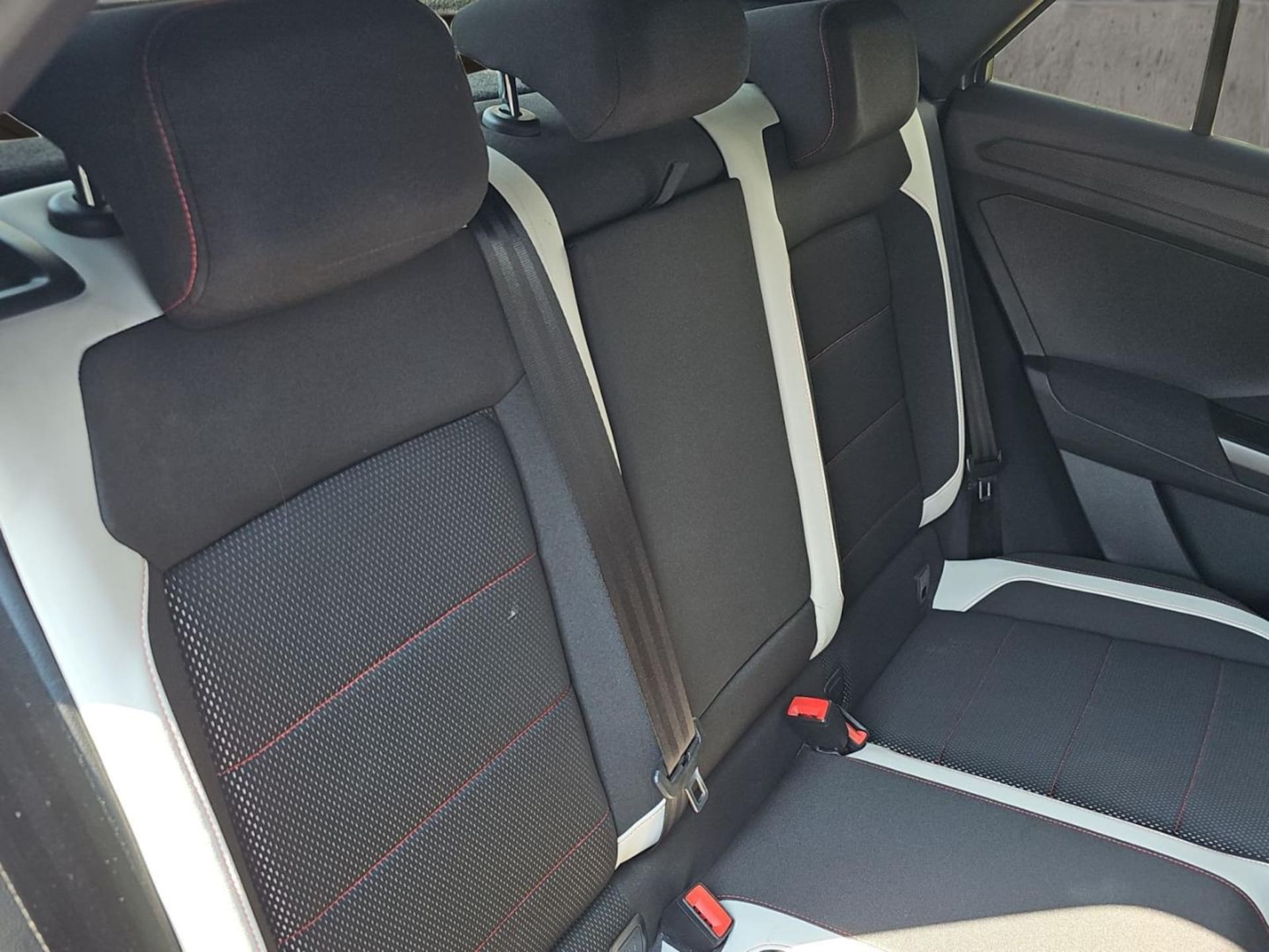 Volkswagen T-Roc Sport