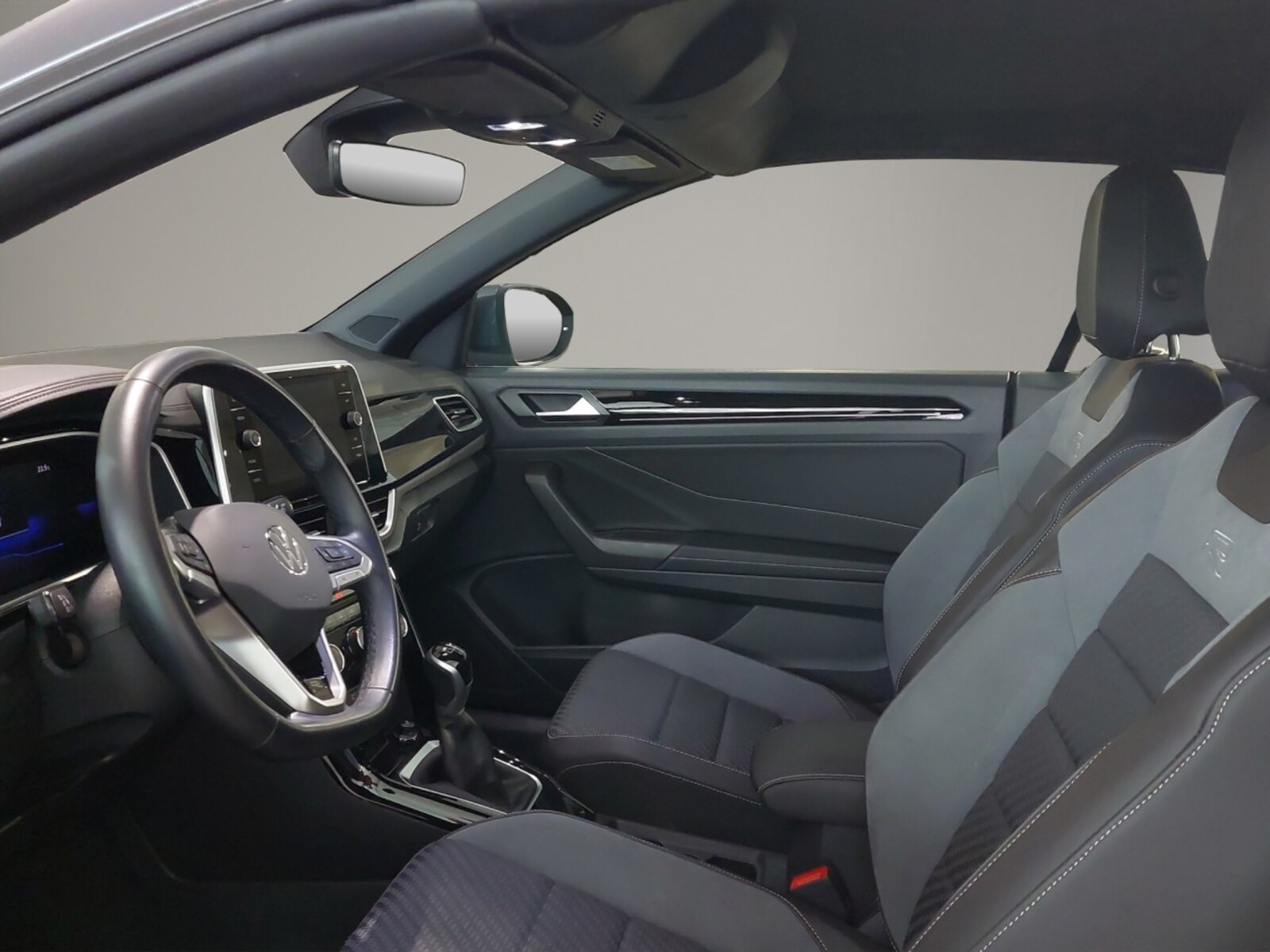 Volkswagen T-Roc Cabriolet – Bild 9