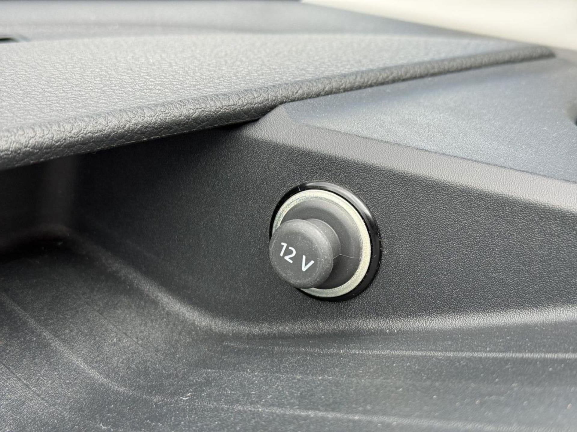Volkswagen Crafter Kasten langer Radstand