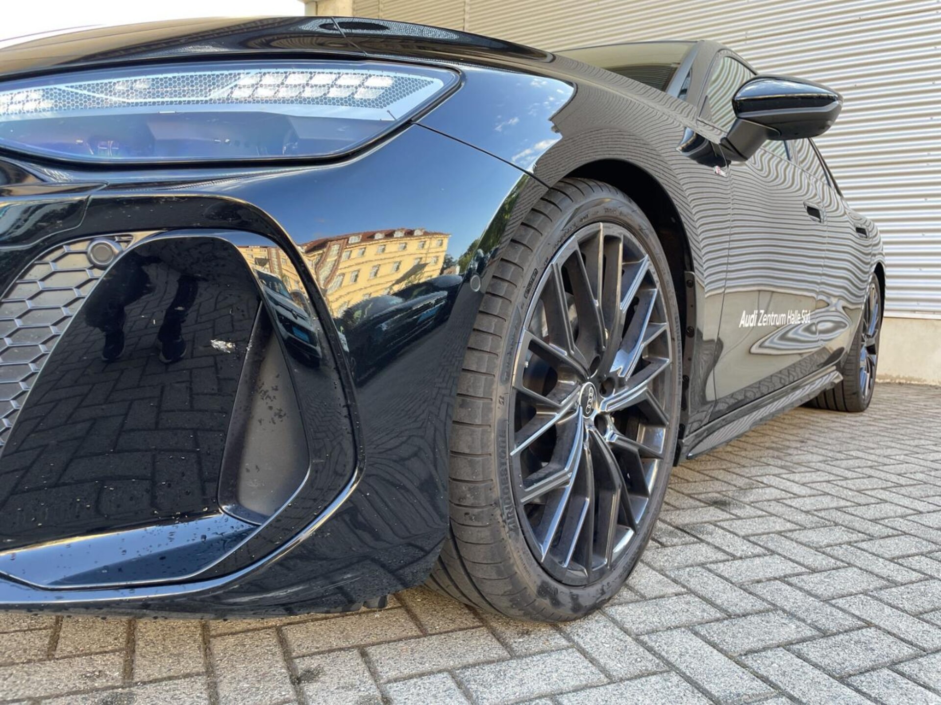 Audi A6 Limousine edition one