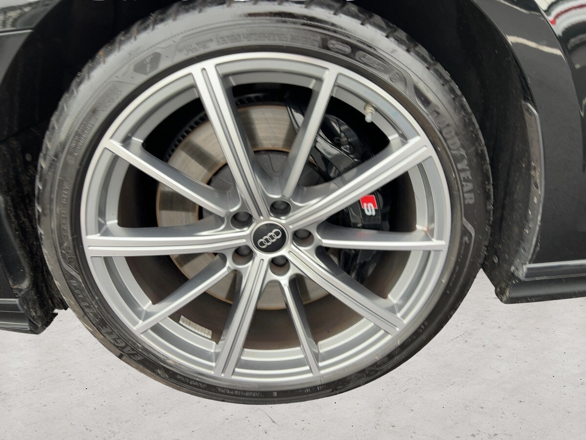 Image about Audi S8 TFSI quattro tiptronic