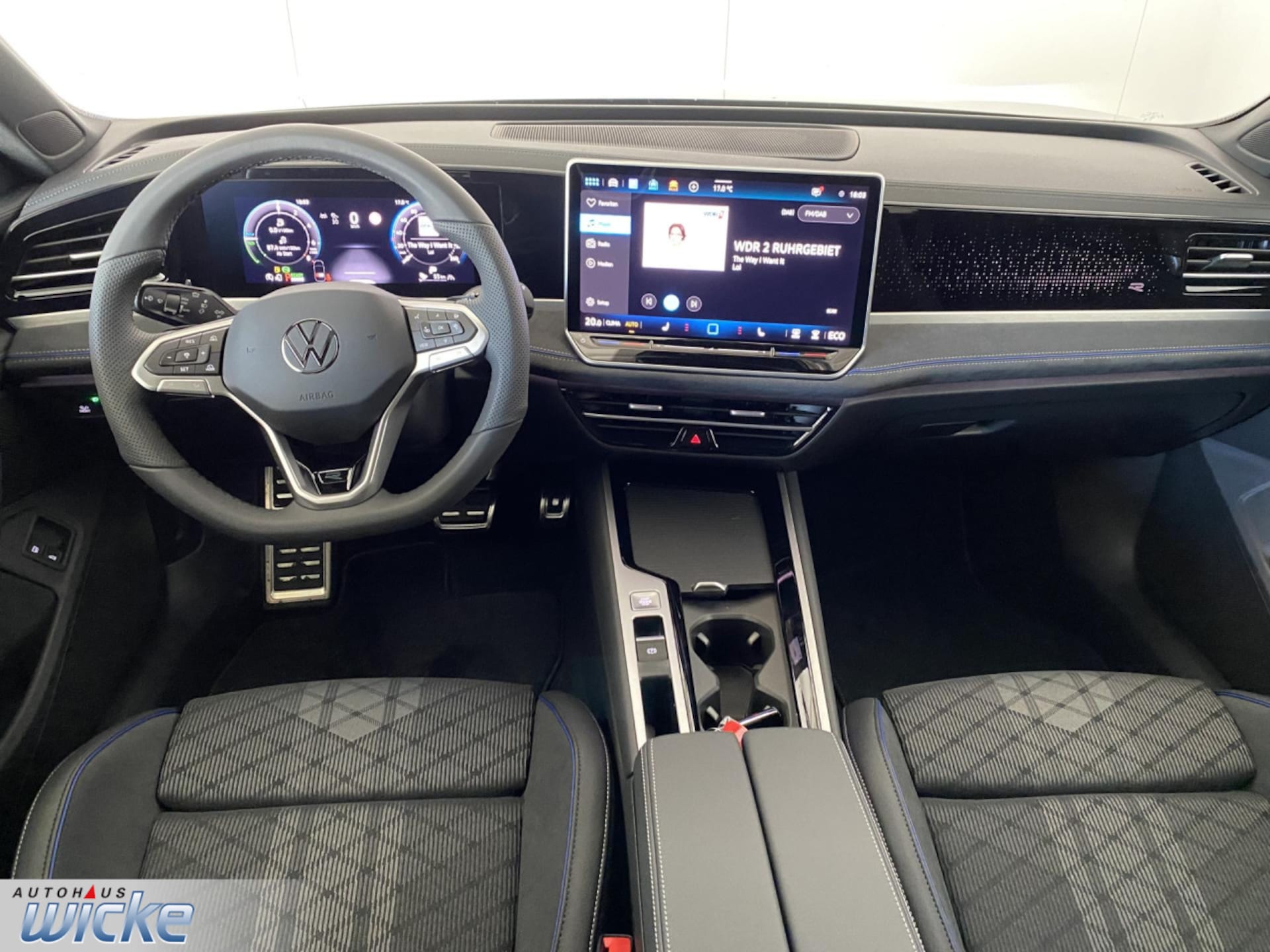Volkswagen Passat R-Line