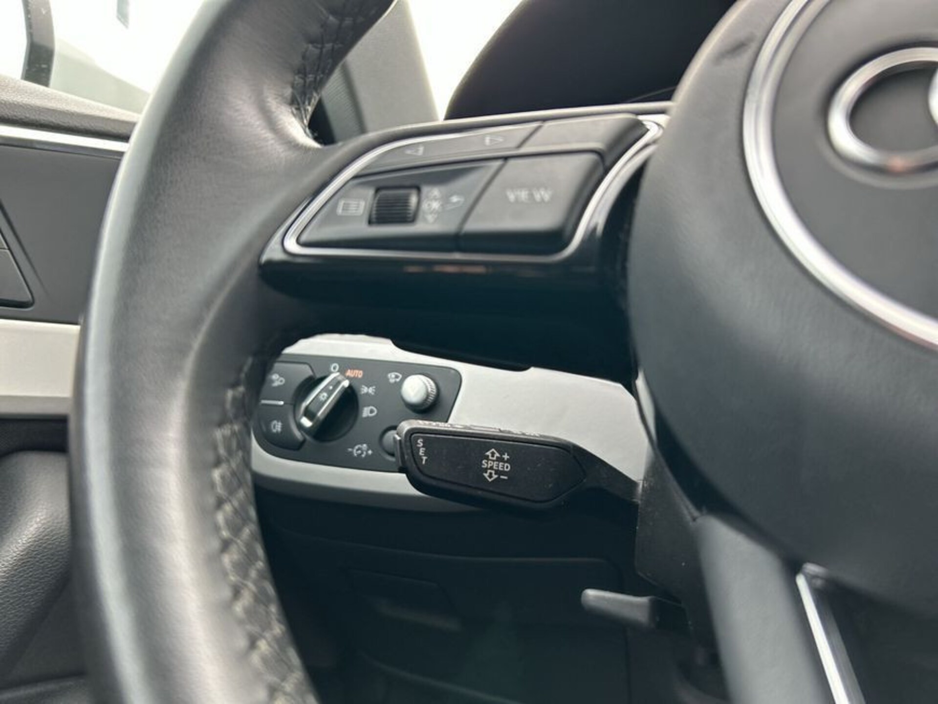 Audi A4 Avant S line