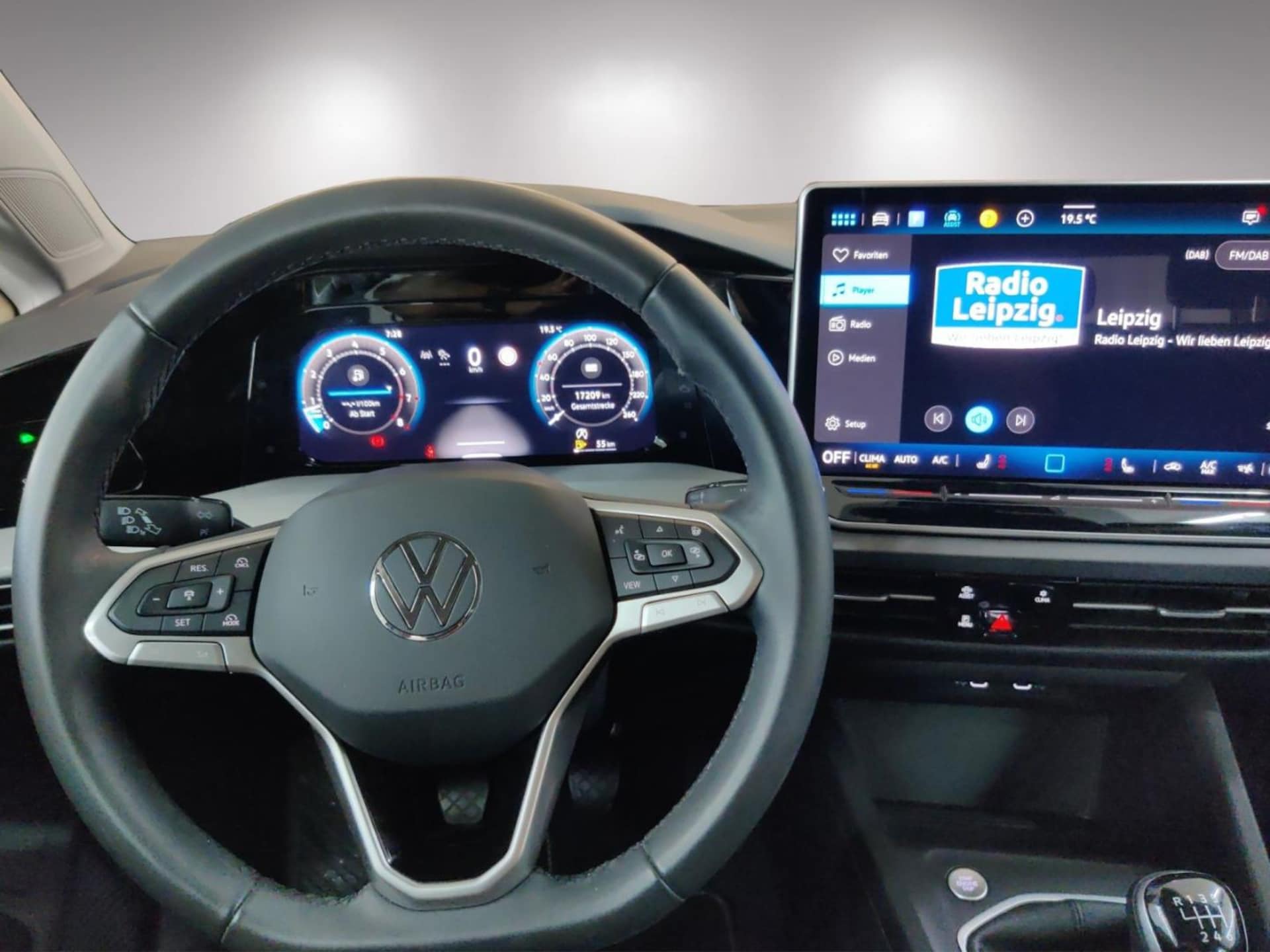 Volkswagen Golf Variant Life