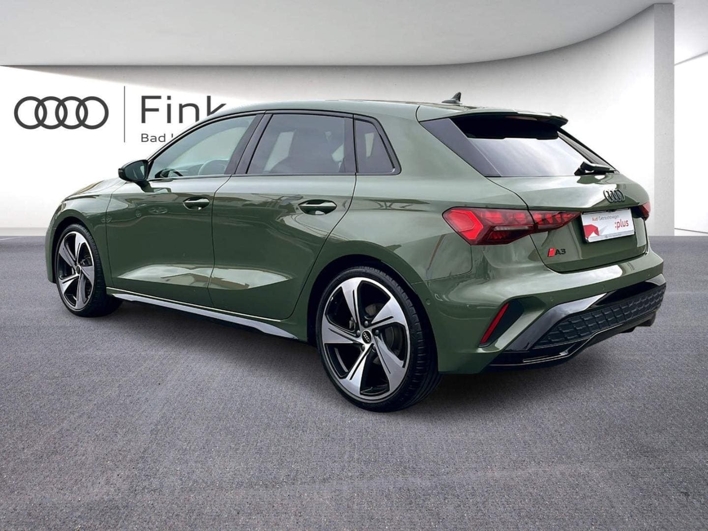 Bild über Audi A3 Sportback S line 35 TFSI S tronic - für weitere Informationen kontaktieren Sie den Audi Partner