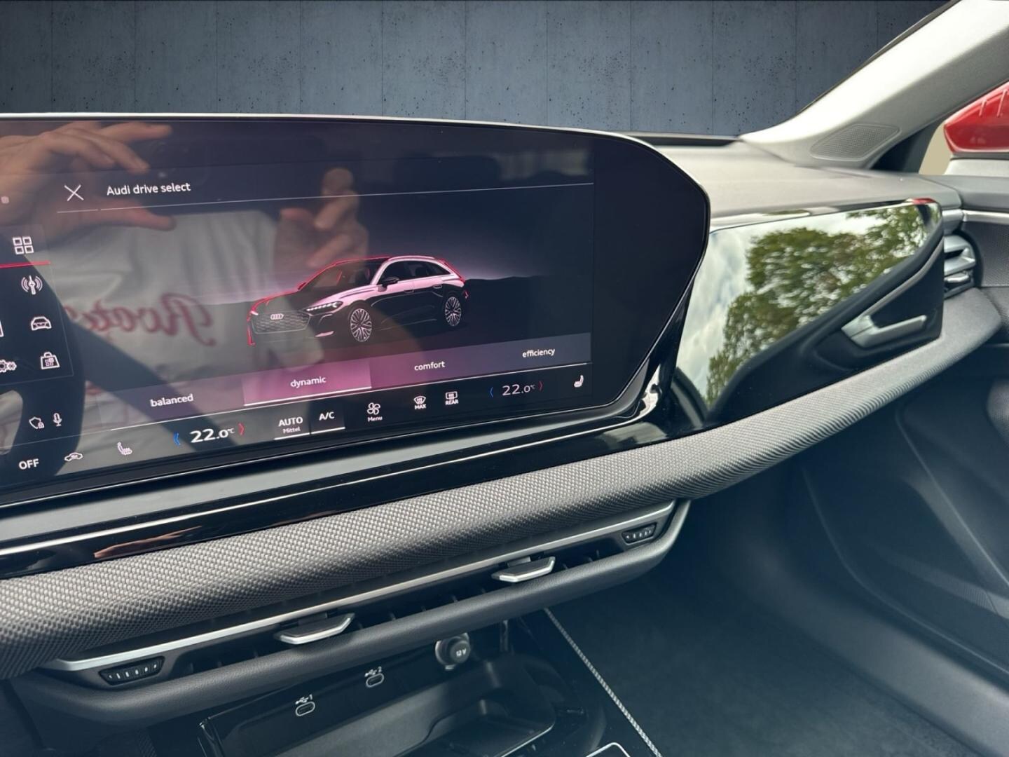 Bild über Audi A5 Avant TFSI S tronic - für weitere Informationen kontaktieren Sie den Audi Partner