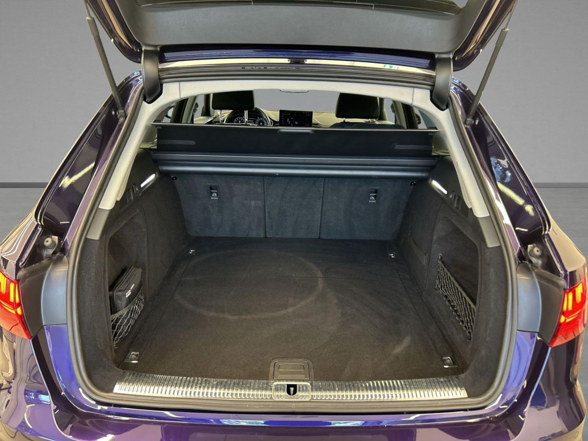 Audi A4 Avant S line