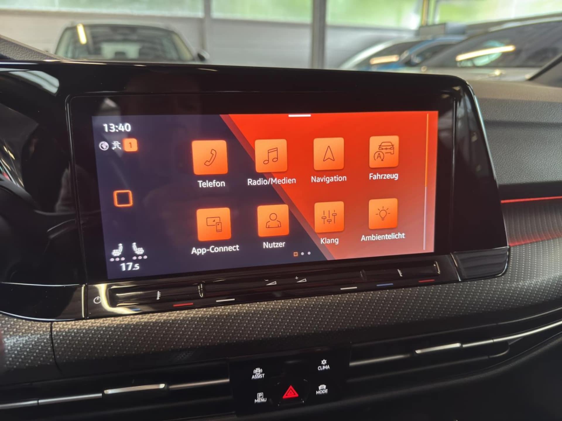 Volkswagen Golf R-Line