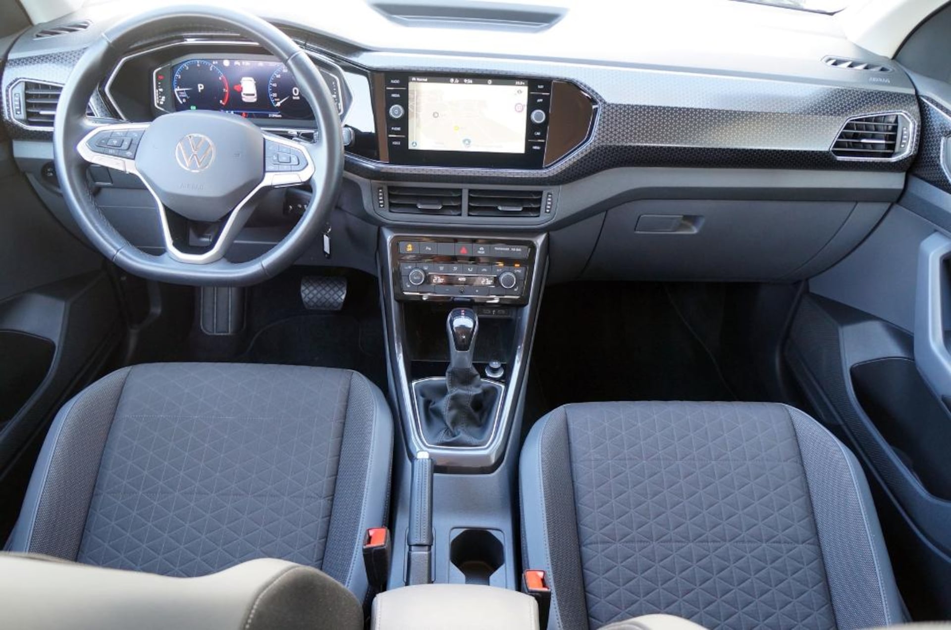 Volkswagen T-Cross Style