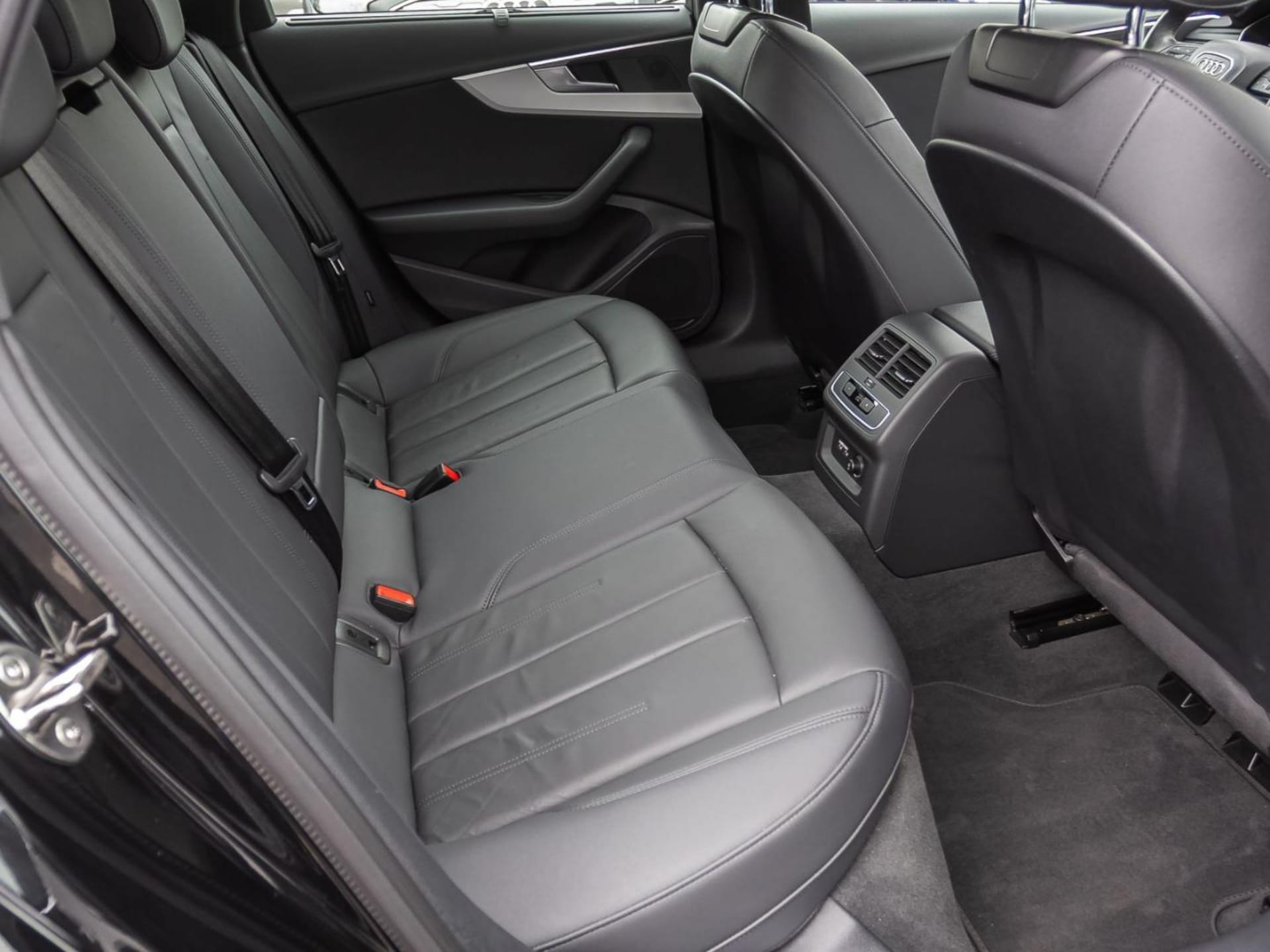 Audi A4 Avant Advanced
