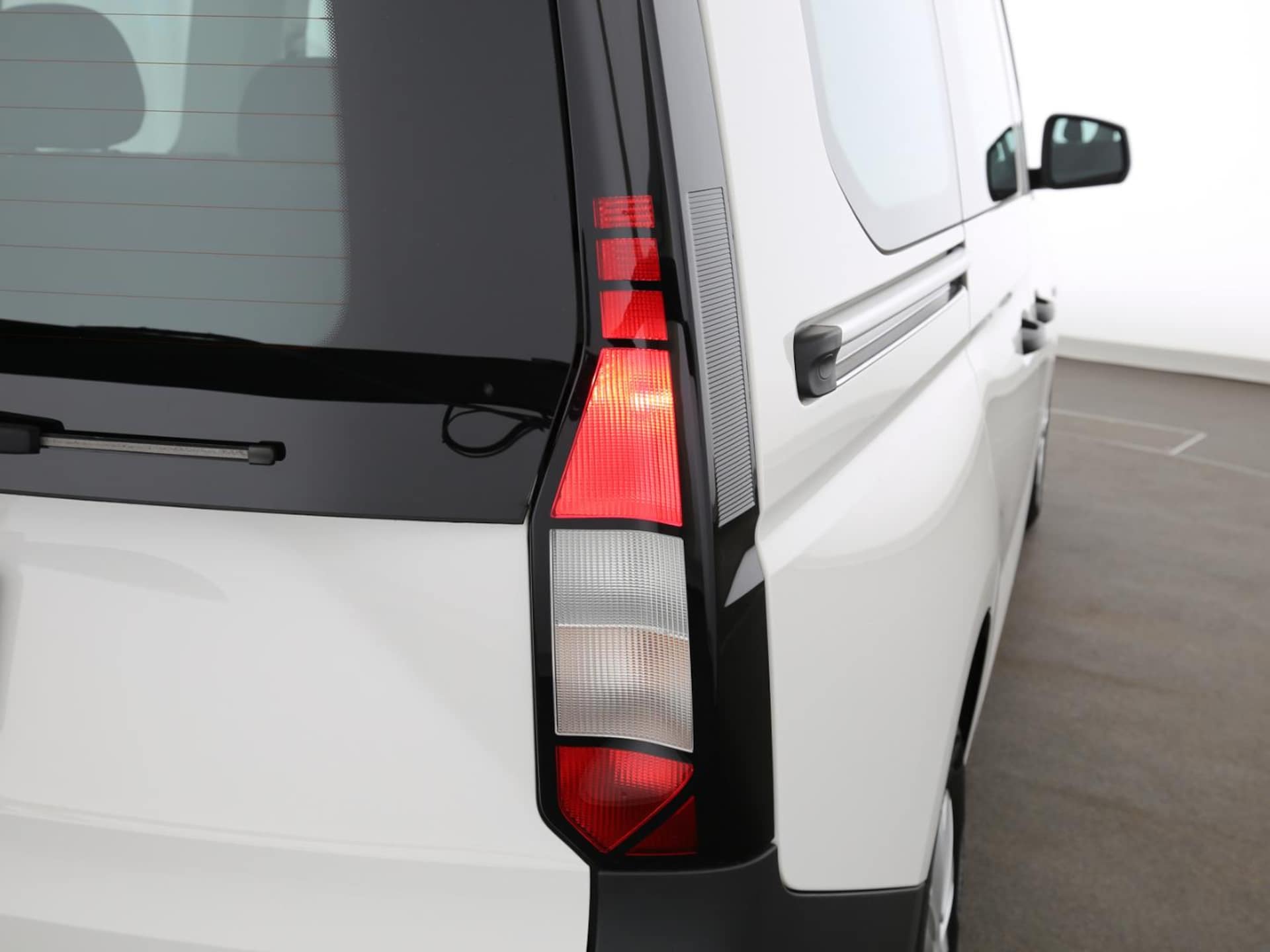 Volkswagen Caddy Kombi Basis-Modell