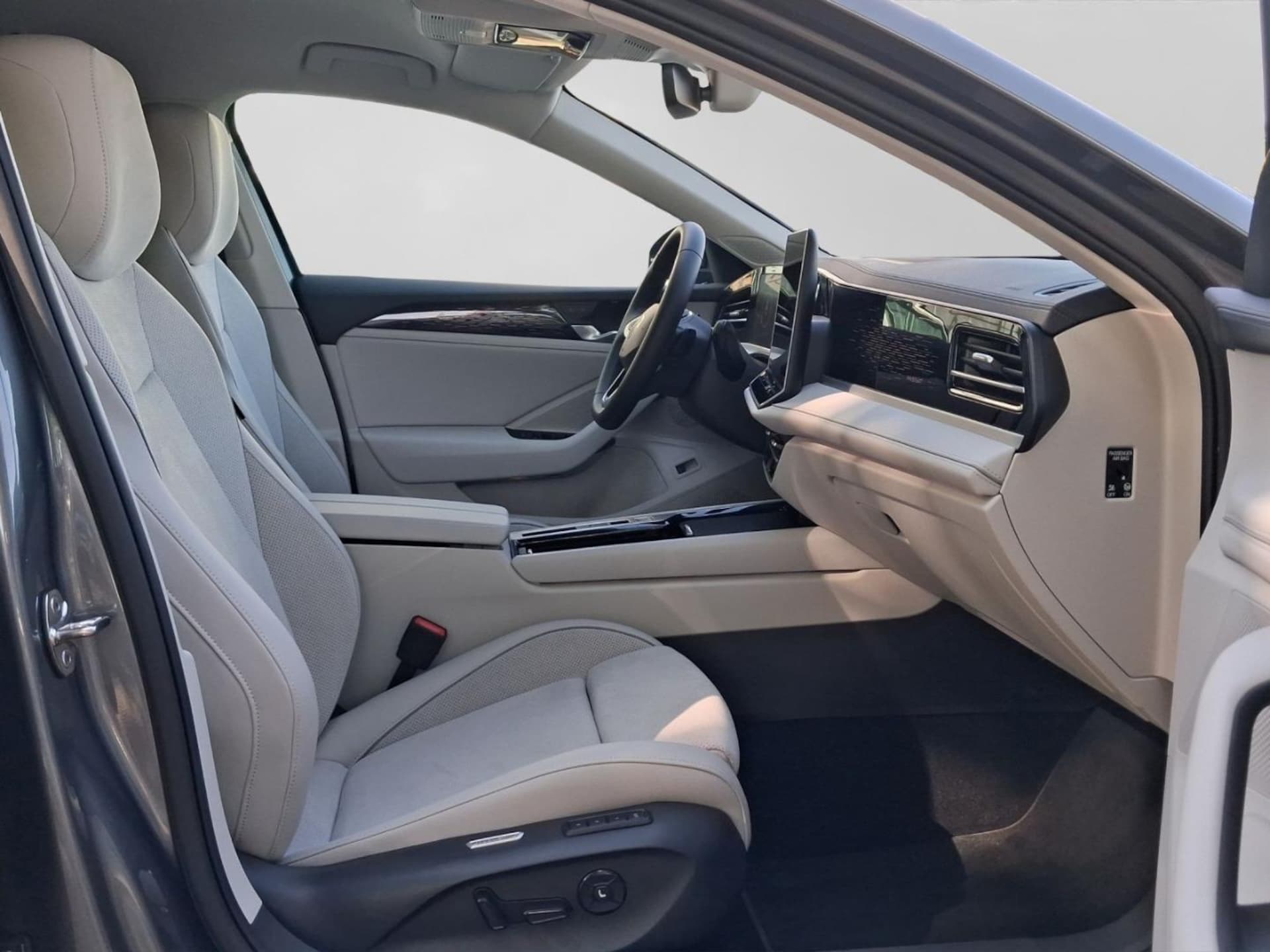 Volkswagen Passat Elegance