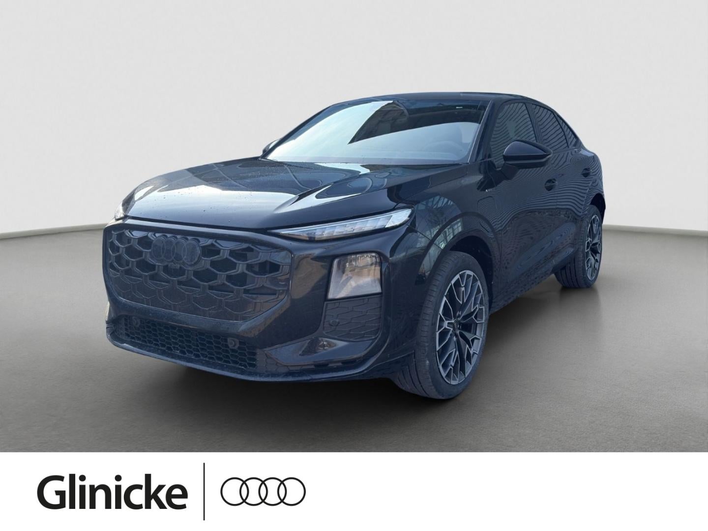 Bild über Audi Q3 Sportback e-hybrid e-hybrid 200 kW S tronic - für weitere Informationen kontaktieren Sie den Audi Partner