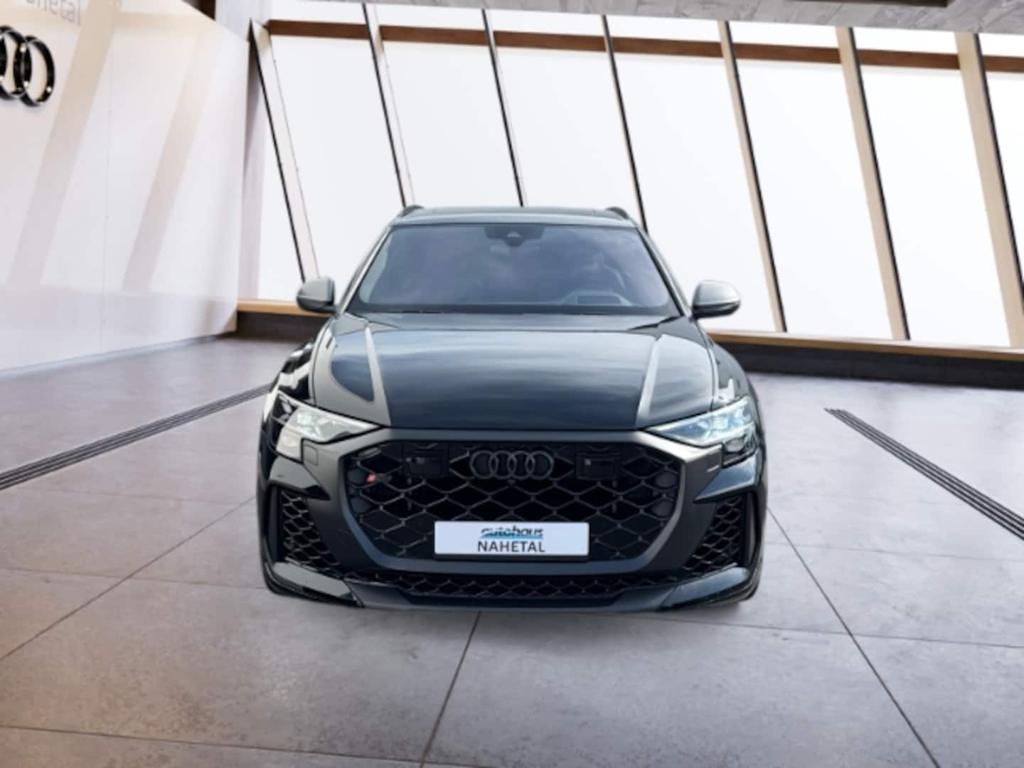 Bild über Audi RS Q8 SUV TFSI quattro 471 kW tiptronic - für weitere Informationen kontaktieren Sie den Audi Partner