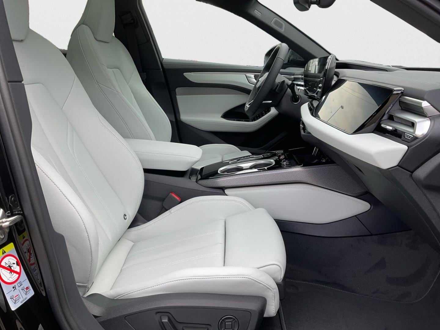 Bild über Audi A6 Limousine e-hybrid e-hybrid quattro 270 kW S tronic - für weitere Informationen kontaktieren Sie den Audi Partner