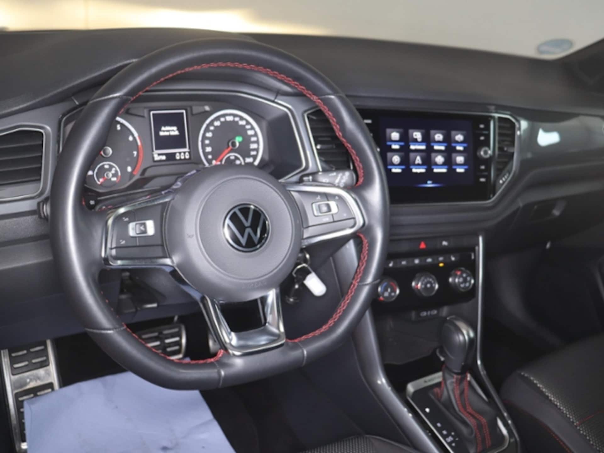 Volkswagen T-Roc Sport