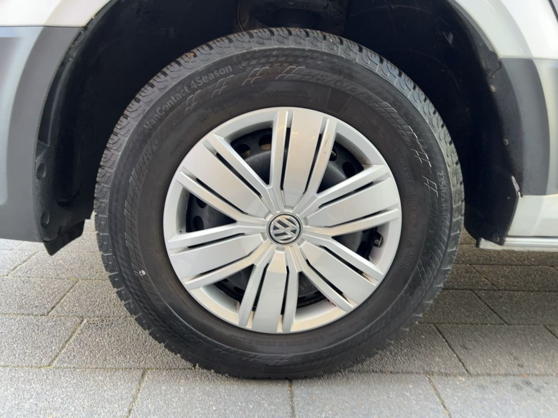 Volkswagen Grand California 680