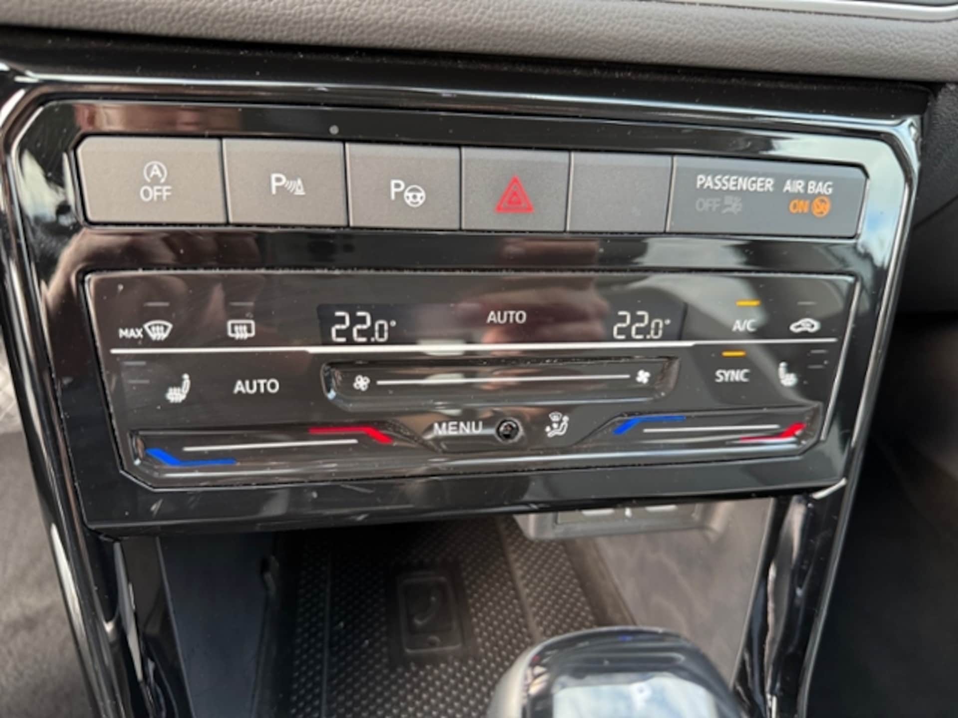 Volkswagen T-Cross Style