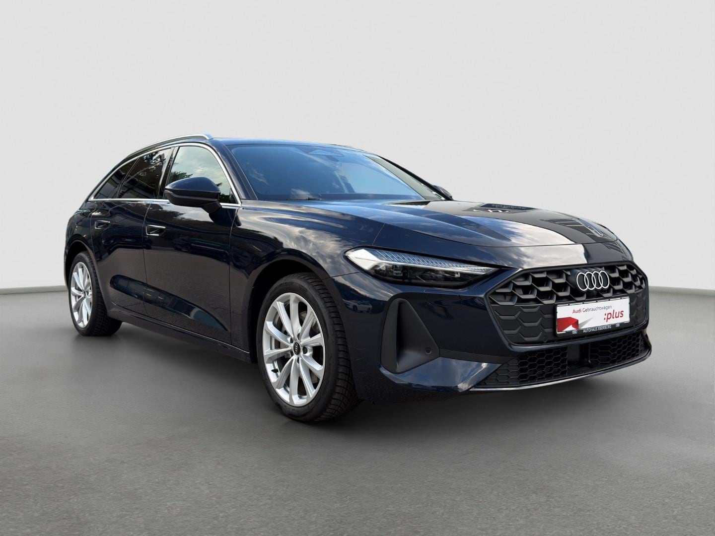 Bild über Audi A5 Avant TFSI 110 kW S tronic - für weitere Informationen kontaktieren Sie den Audi Partner