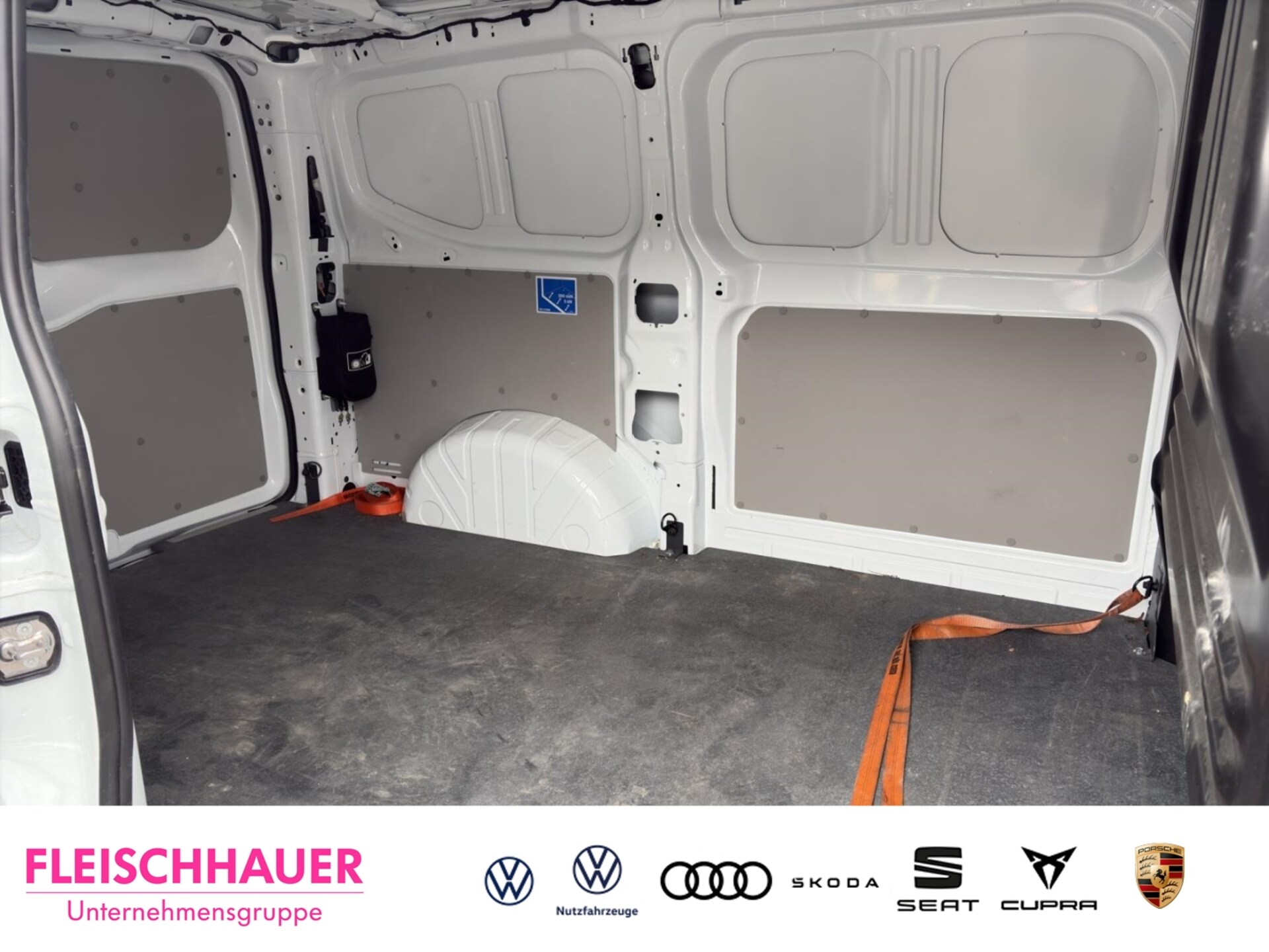 Volkswagen Transporter Kasten kurzer Radstand