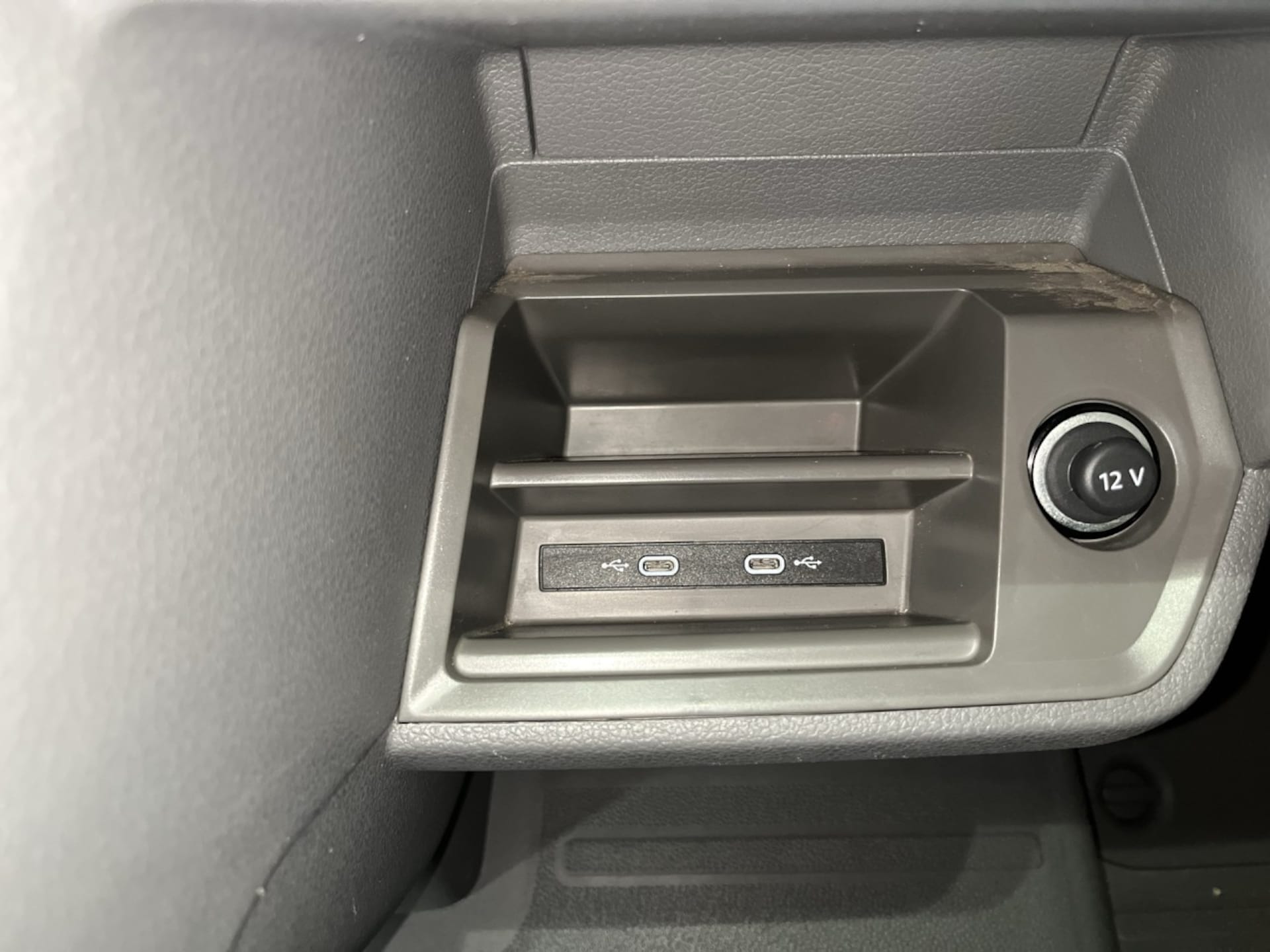Volkswagen Crafter Kasten langer Radstand