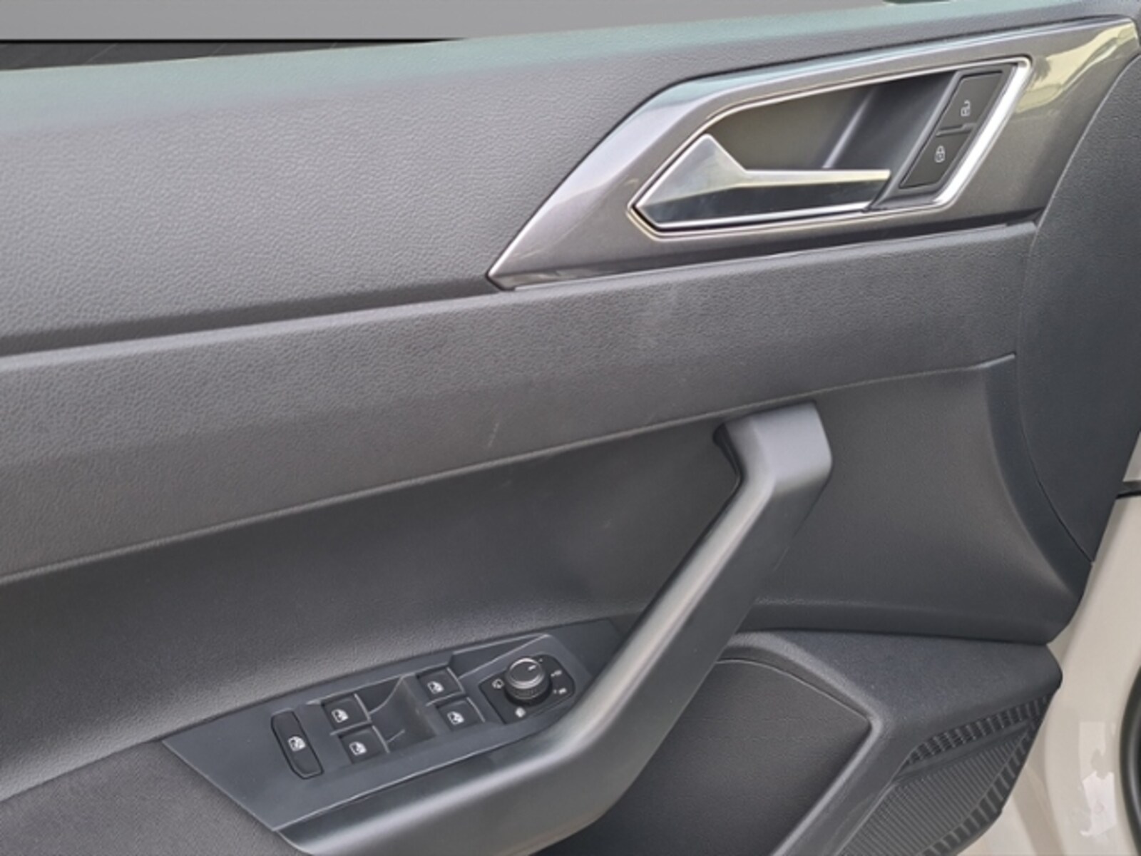 Volkswagen Polo – Bild 11