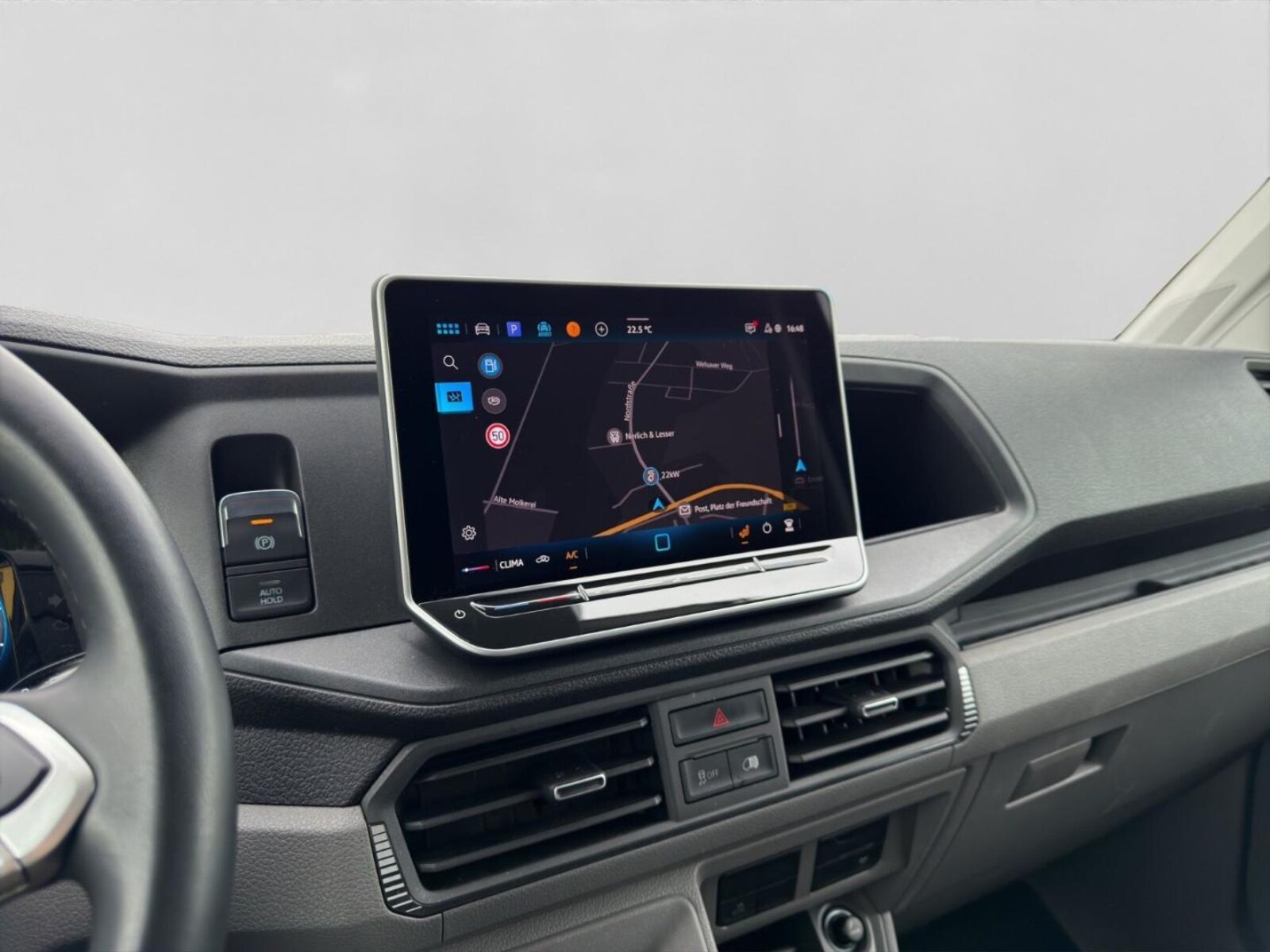 Volkswagen Crafter Kasten mittlerer Radstand – Bild 14