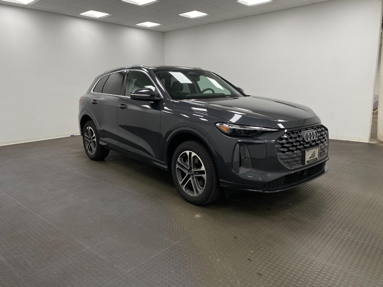 2025 Audi Q5 40 Premium's photo