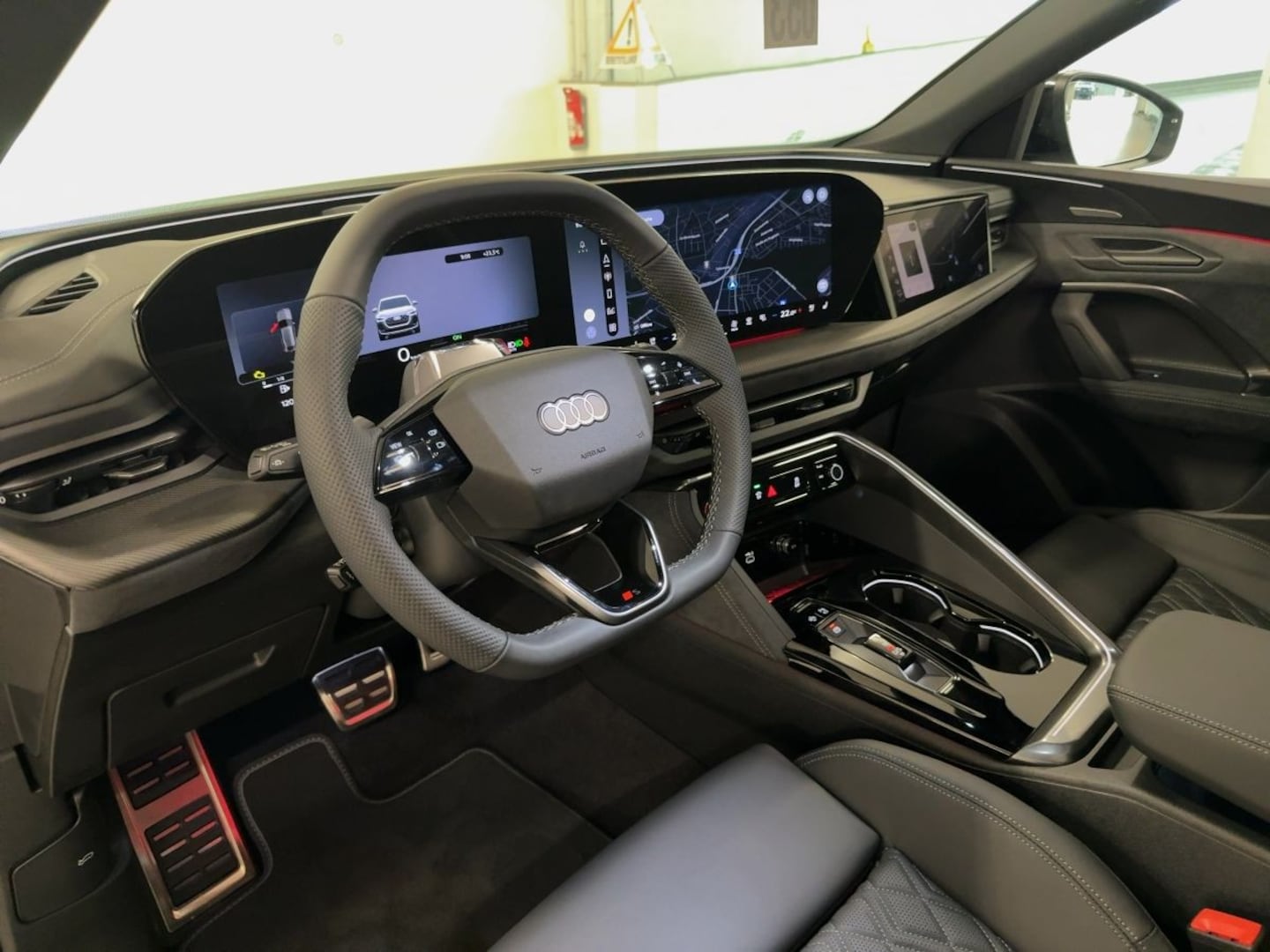 Bild über Audi Q5 Sportback e-hybrid e-hybrid quattro 270 kW S tronic - für weitere Informationen kontaktieren Sie den Audi Partner
