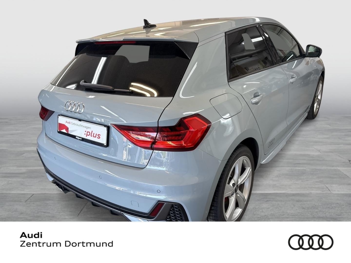 Bild über Audi A1 Sportback S line 40 TFSI S tronic - für weitere Informationen kontaktieren Sie den Audi Partner