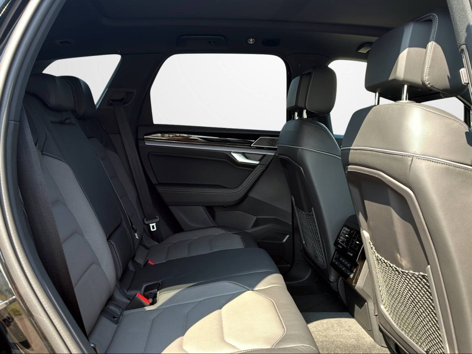 Volkswagen Touareg – Bild 12
