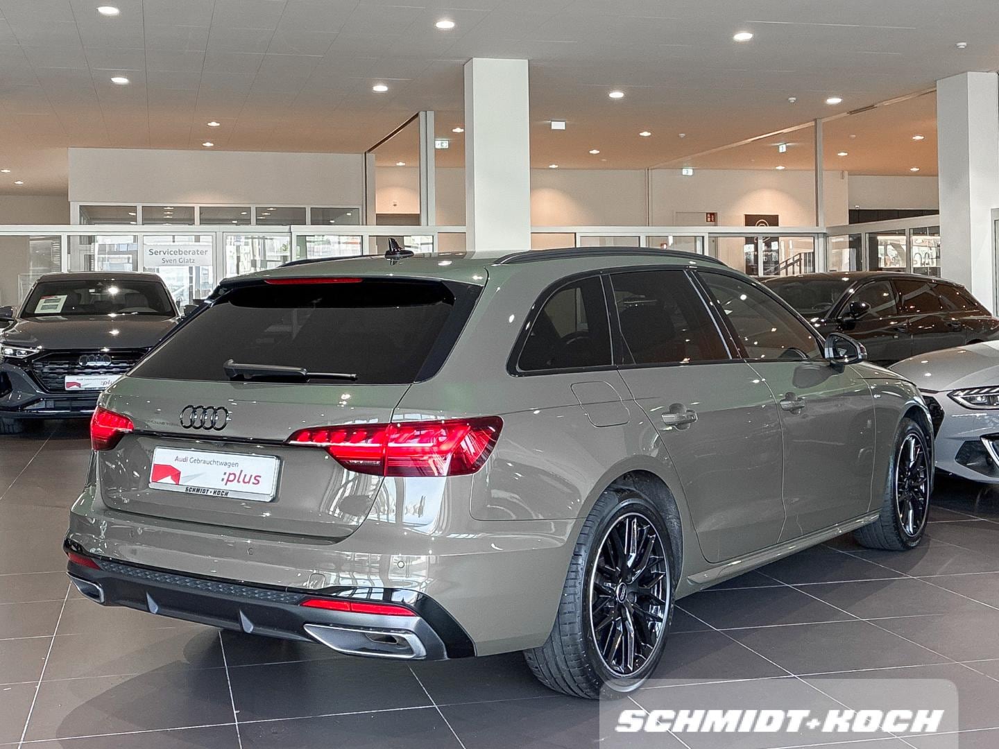 Bild über Audi A4 Avant S line 35 TFSI S tronic - für weitere Informationen kontaktieren Sie den Audi Partner